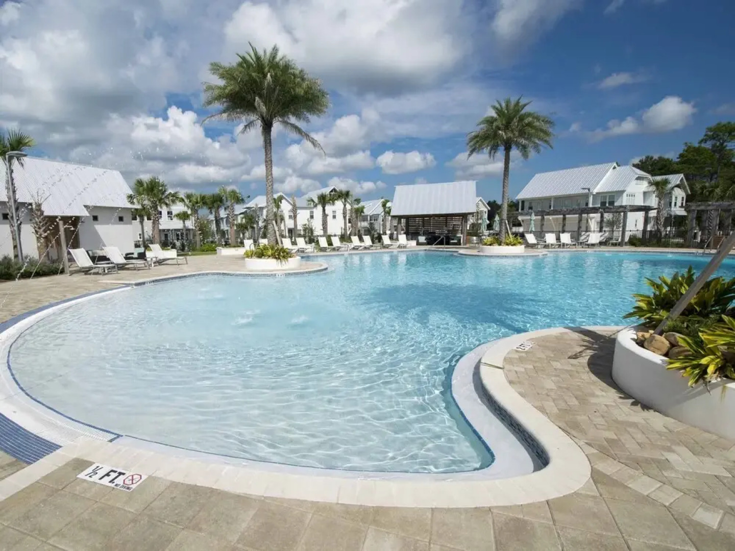 Prominence North #89c - Sun Times