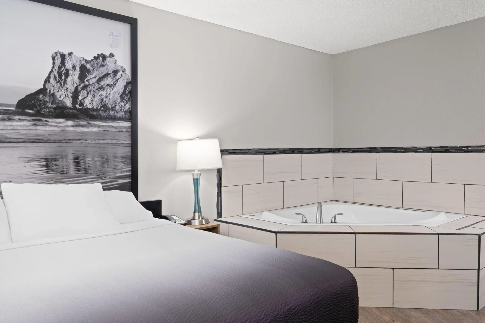Super 8 by Wyndham Baker City