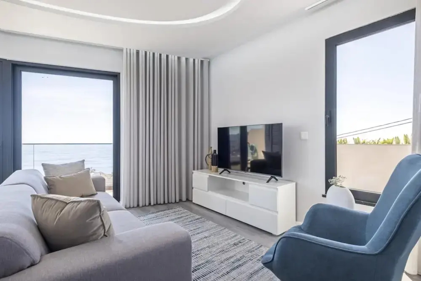 Sunshine Deluxe B by Madeira Sun Travel