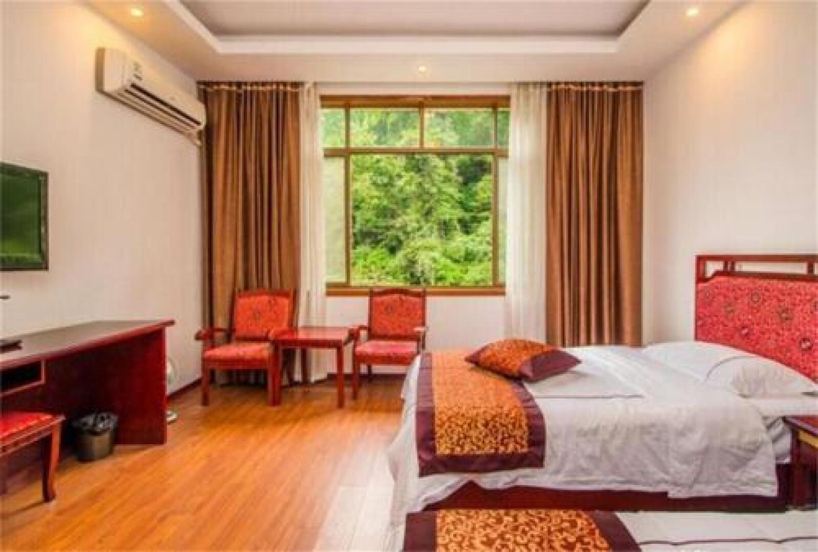 Fuhu Temple Qiaotou Hotel