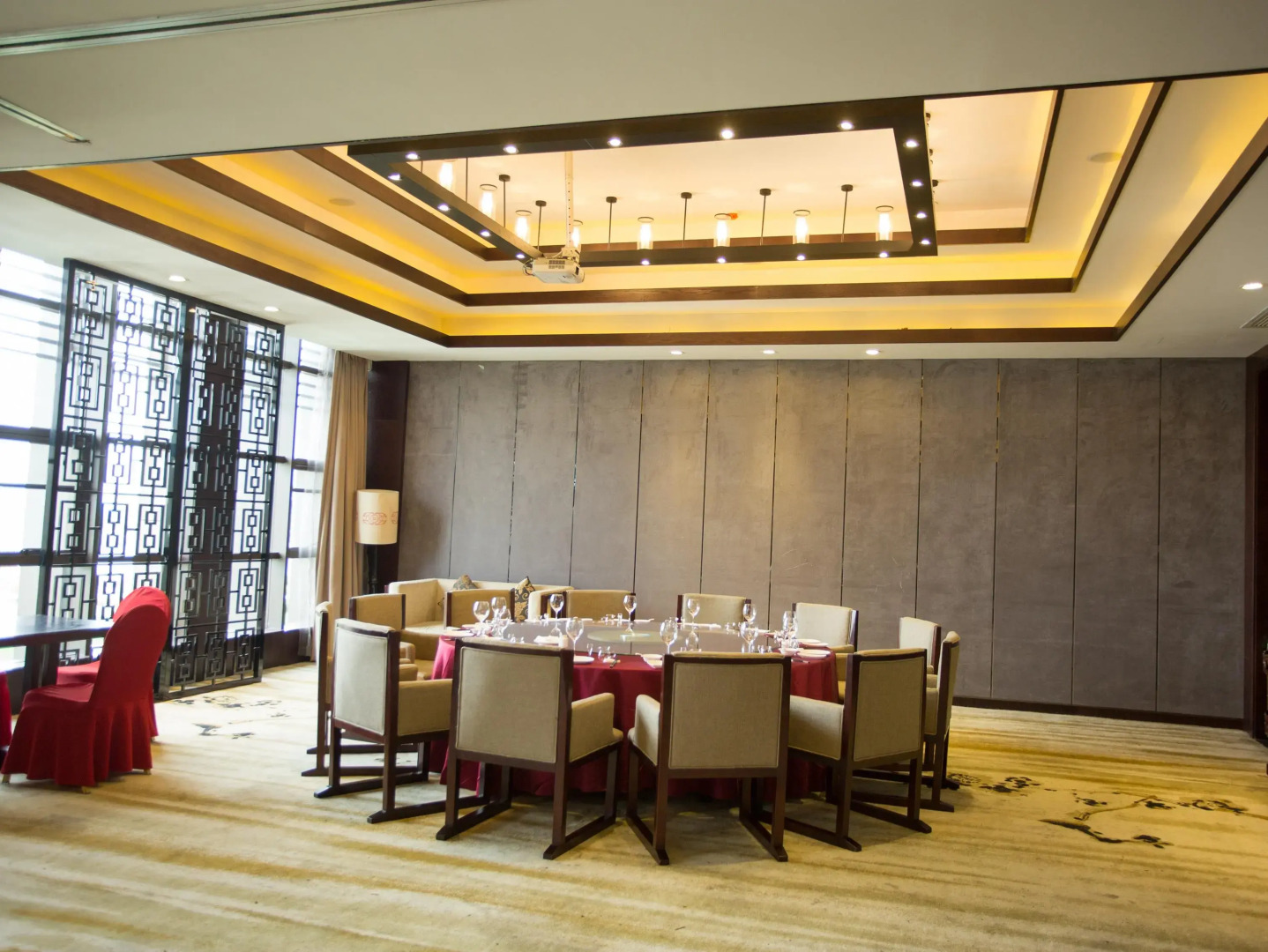 Lanxi Xingmao Resort Hotel