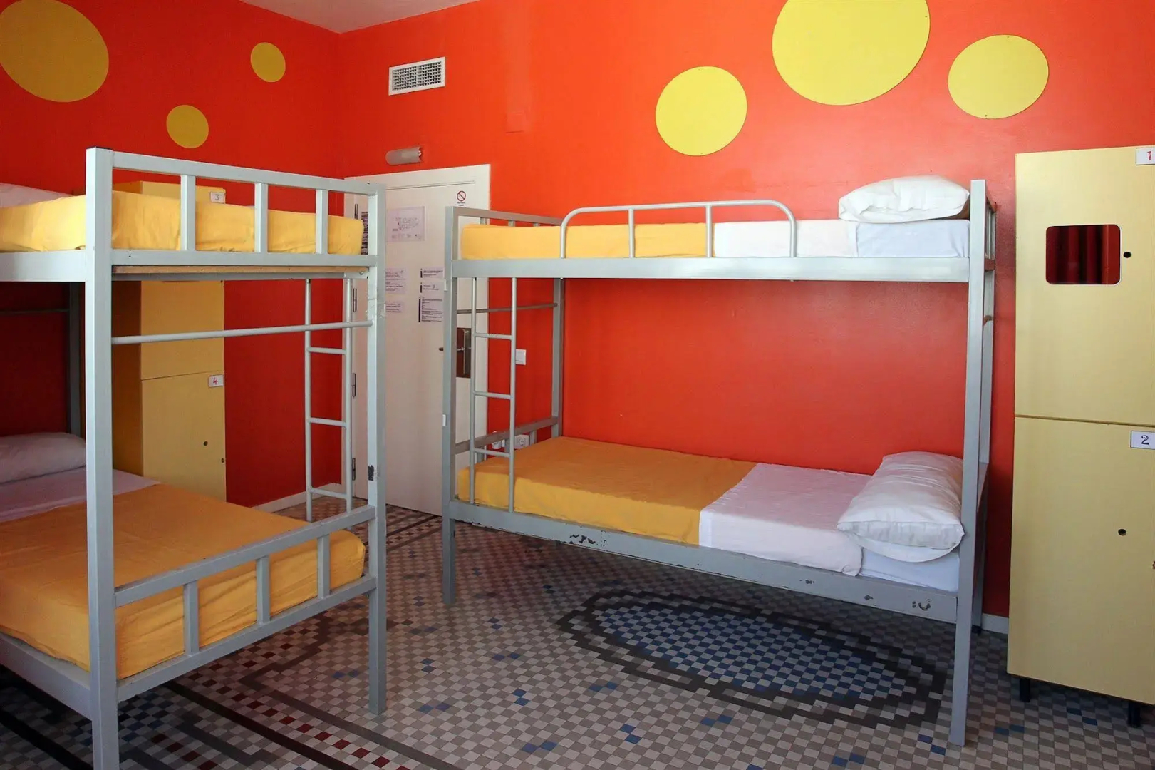 Purple Nest Hostel