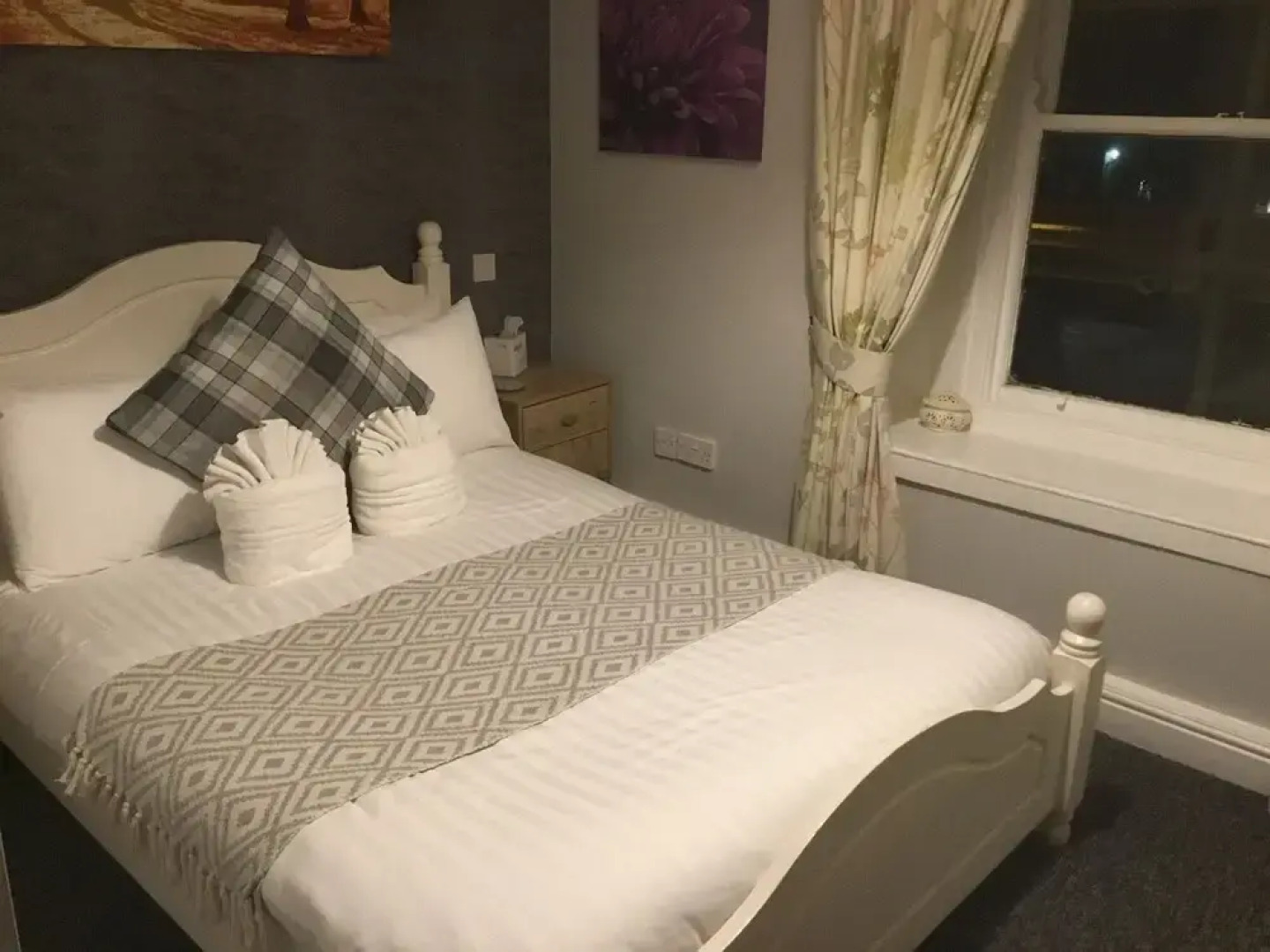 The Kings Arms Hotel