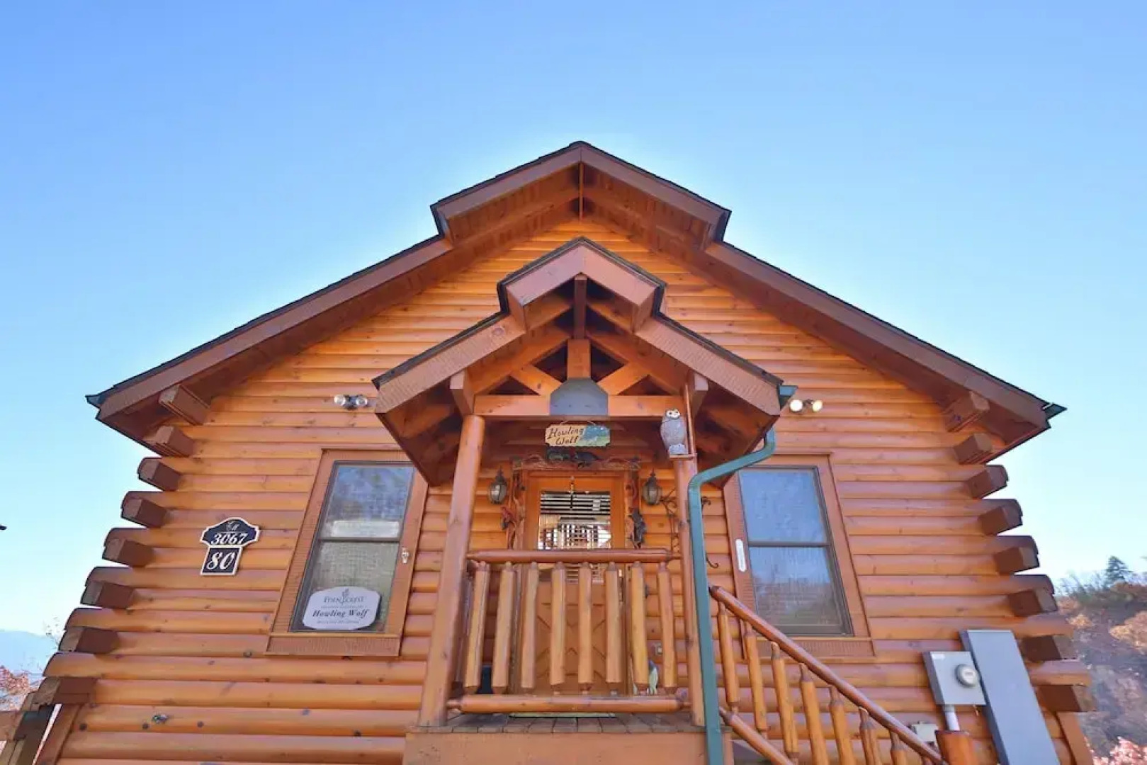 Howling Wolf - One Bedroom Cabin