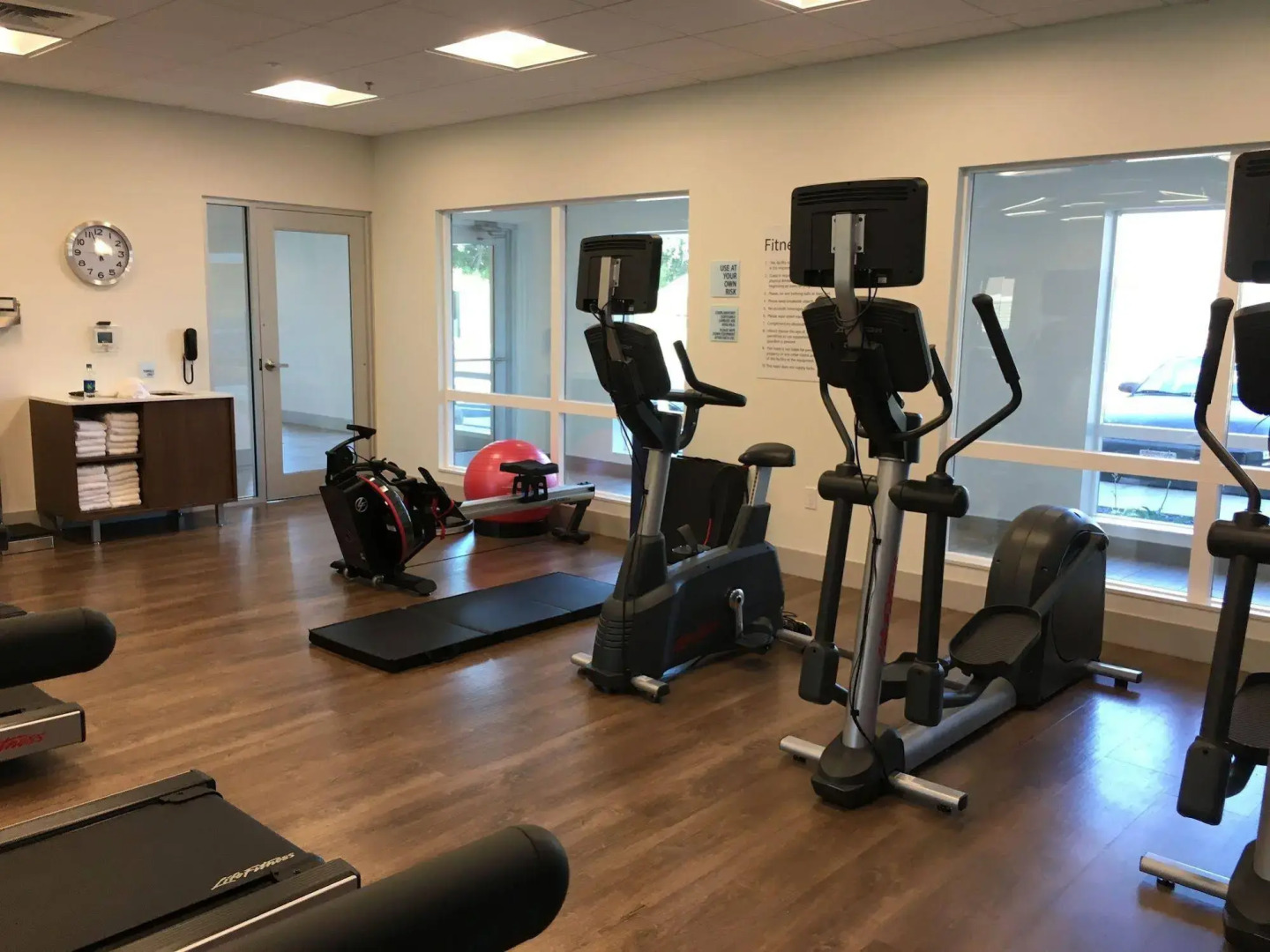 Holiday Inn Express & Suites Rice Lake by IHG