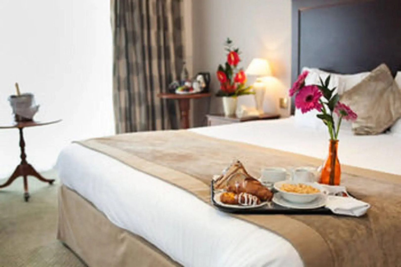 Warren Lodge Hotel