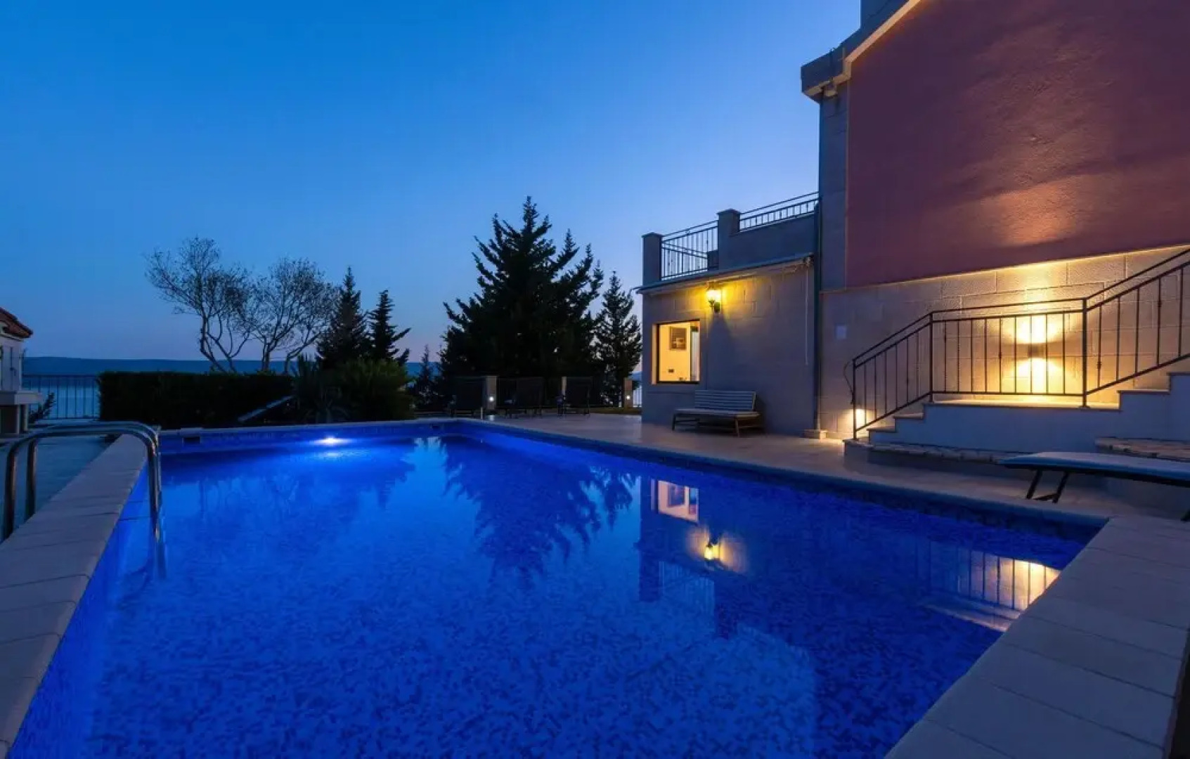 Beautiful Home in Mimice With Wifi and 3 Bedrooms