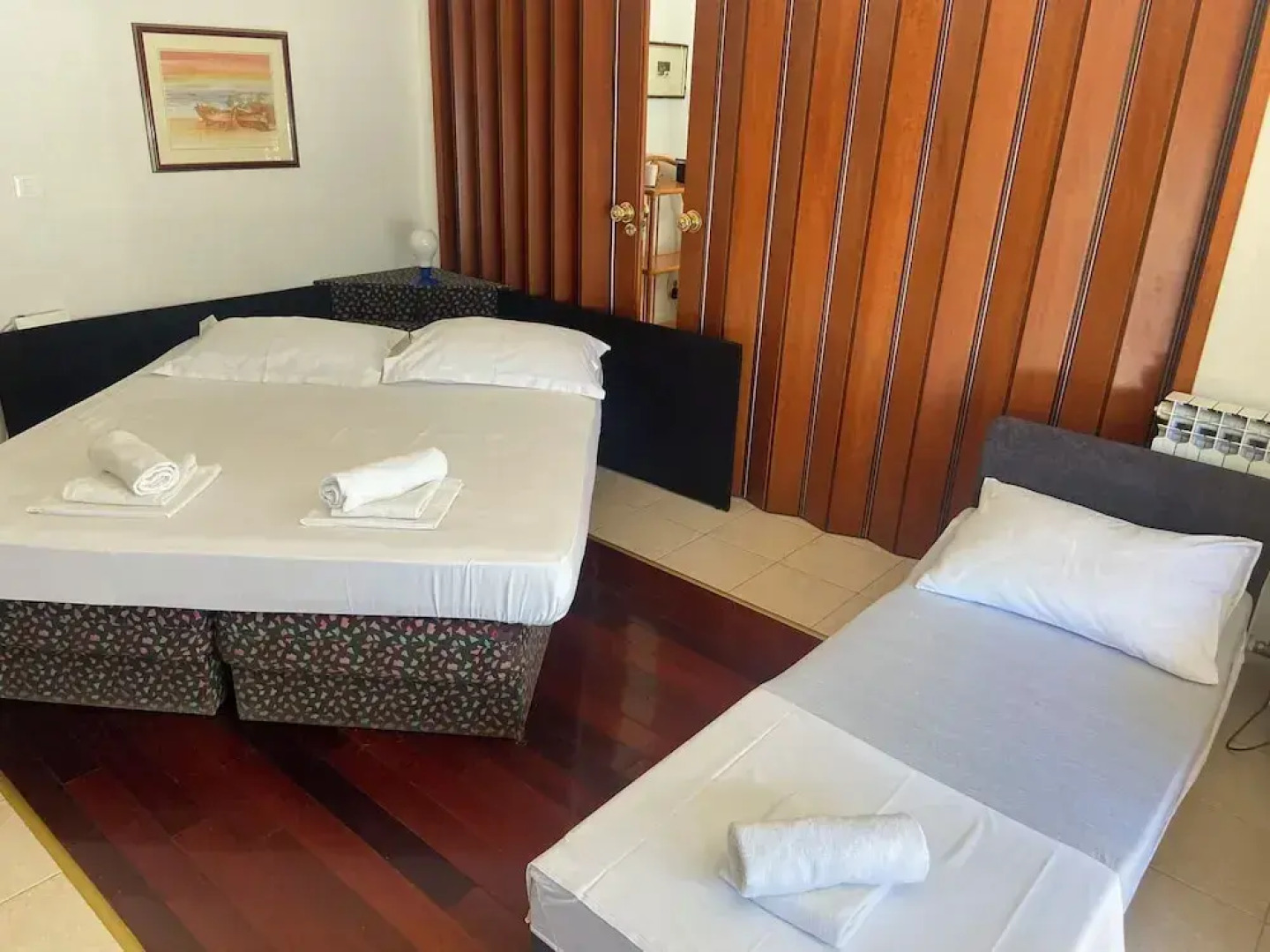 Apartment and Rooms Pansion Duba