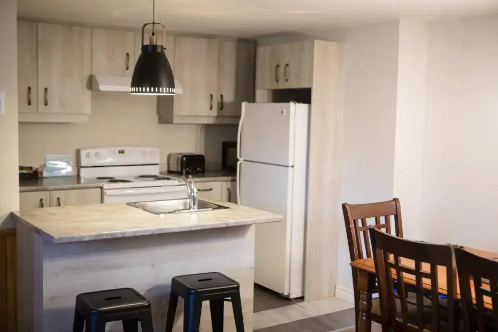 Le Montagnard – Auberge/Hôtel & chalets