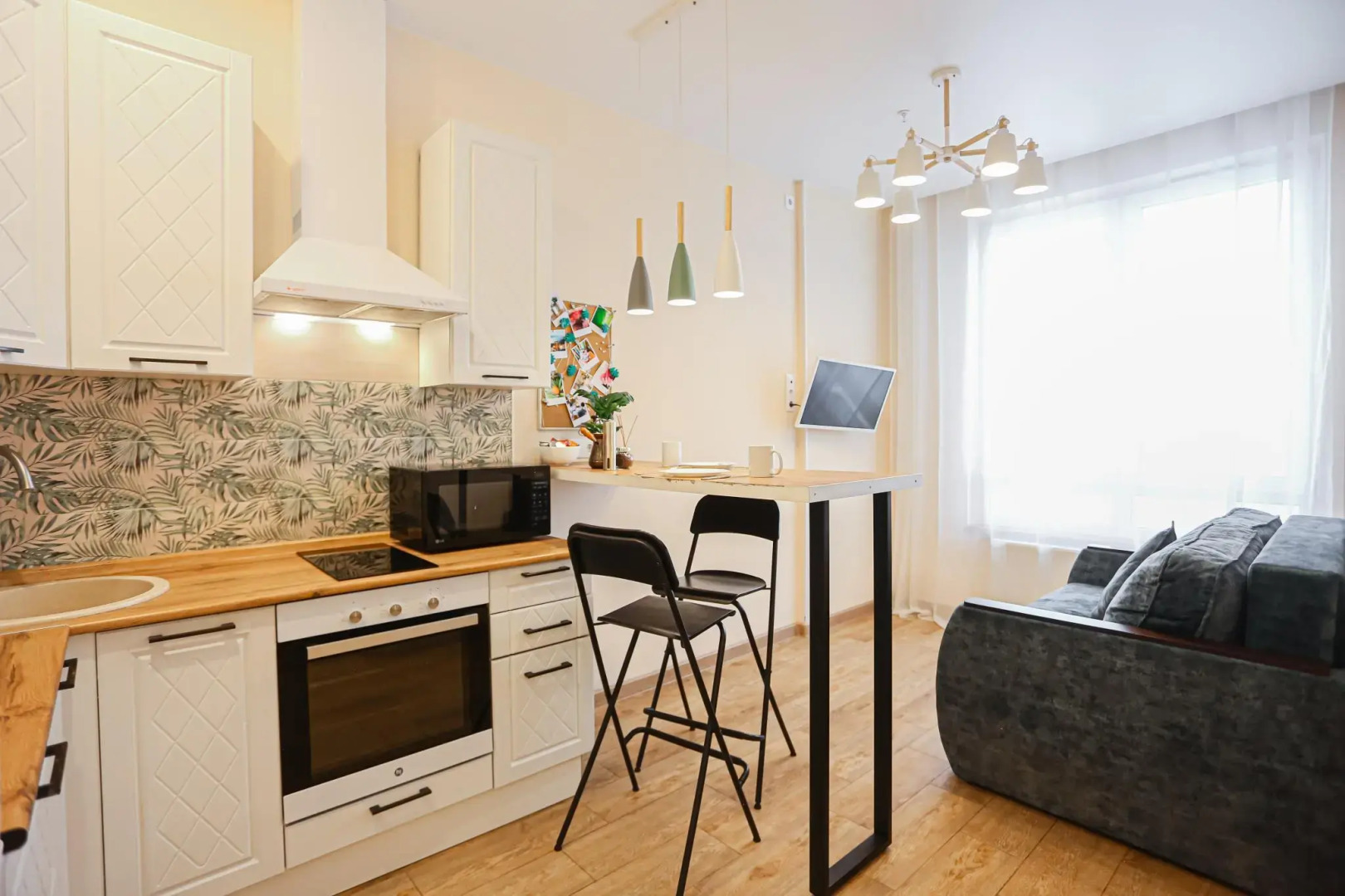 SunSet (СанСет) на улице Максима Горького 23А