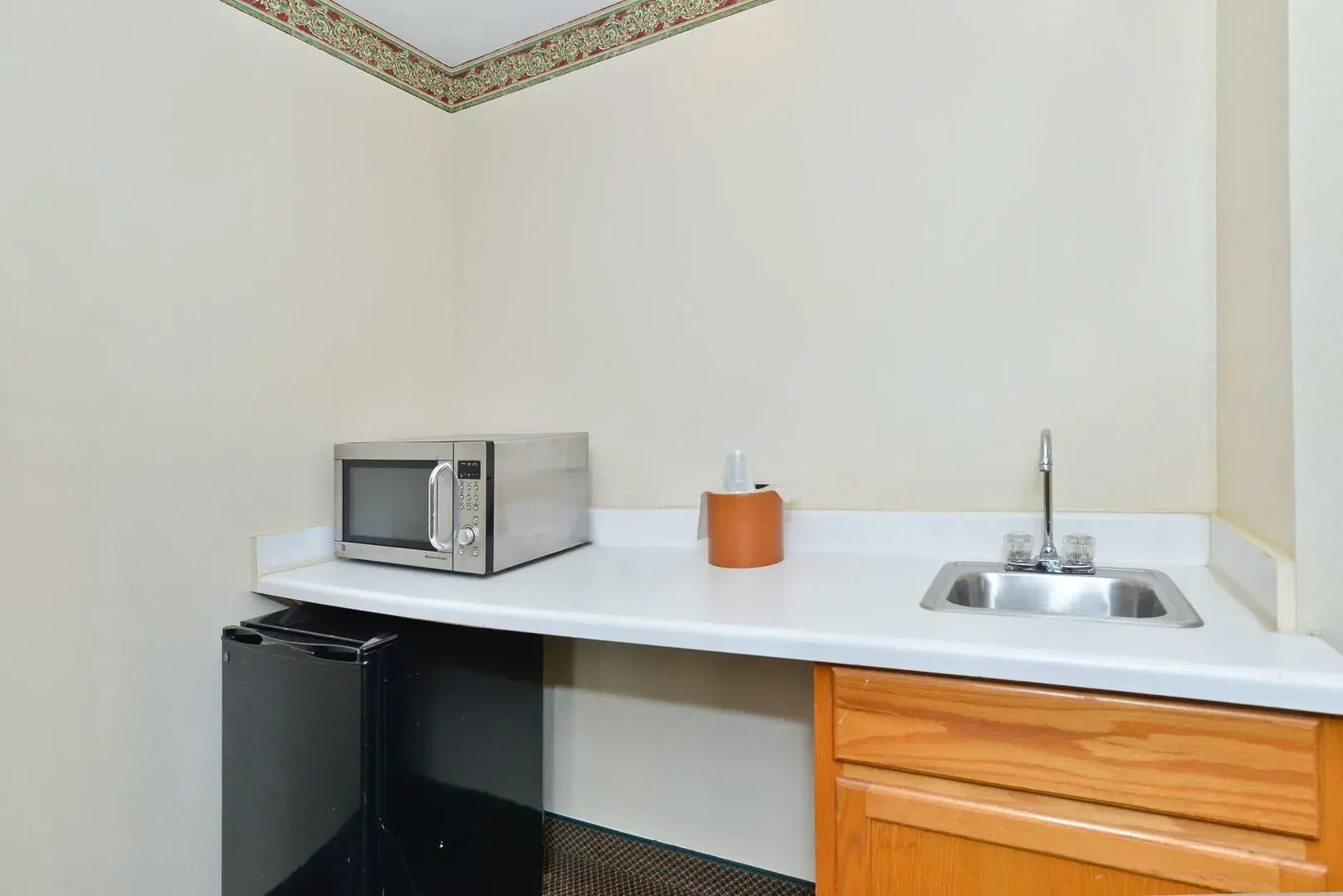 Americas Best Value Inn & Suites Haltom City Ft. Worth