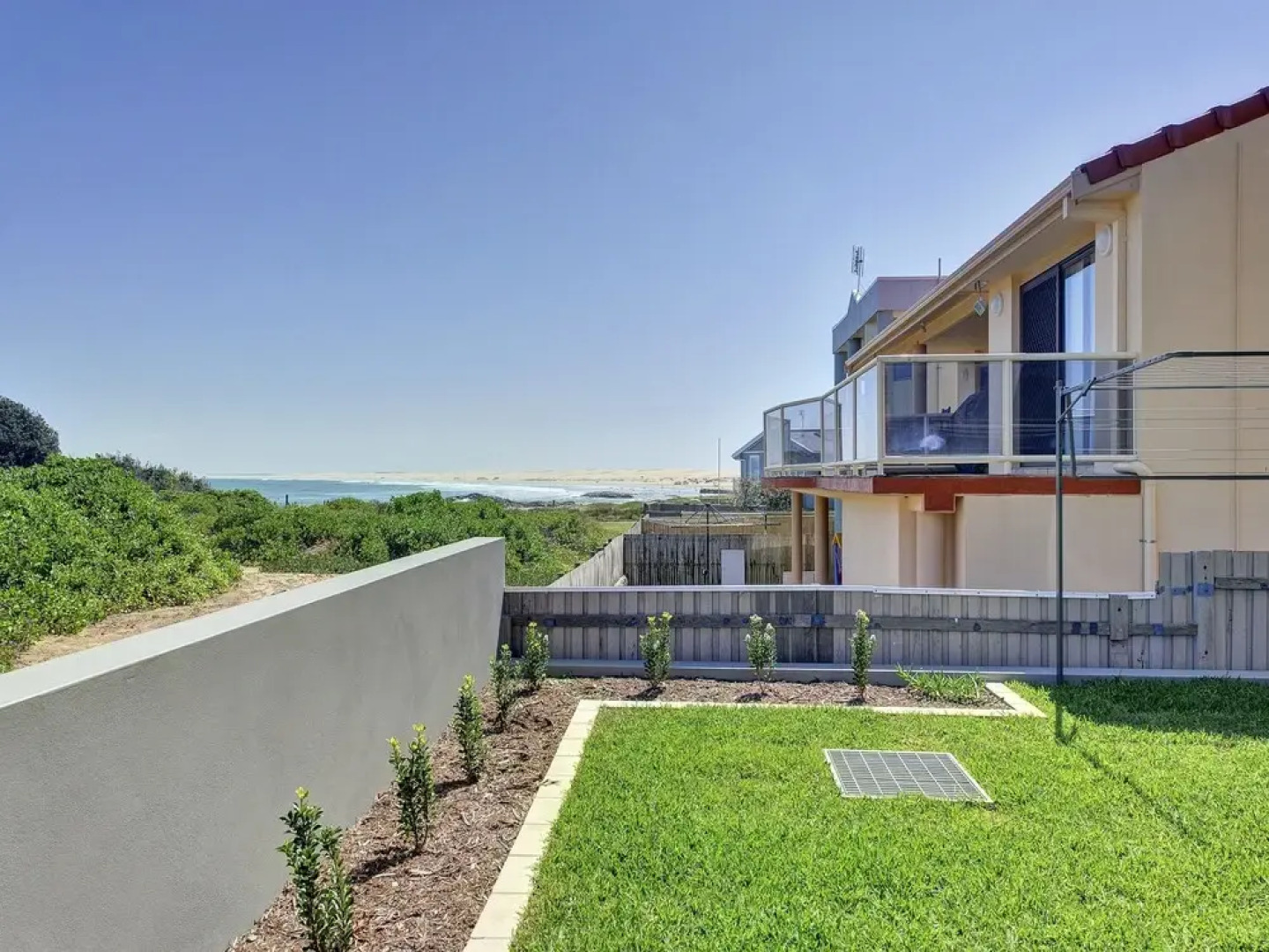 Seas the Day, 41B Ocean Avenue