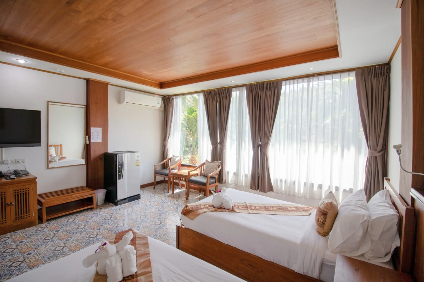 Royal Train Garden Resort