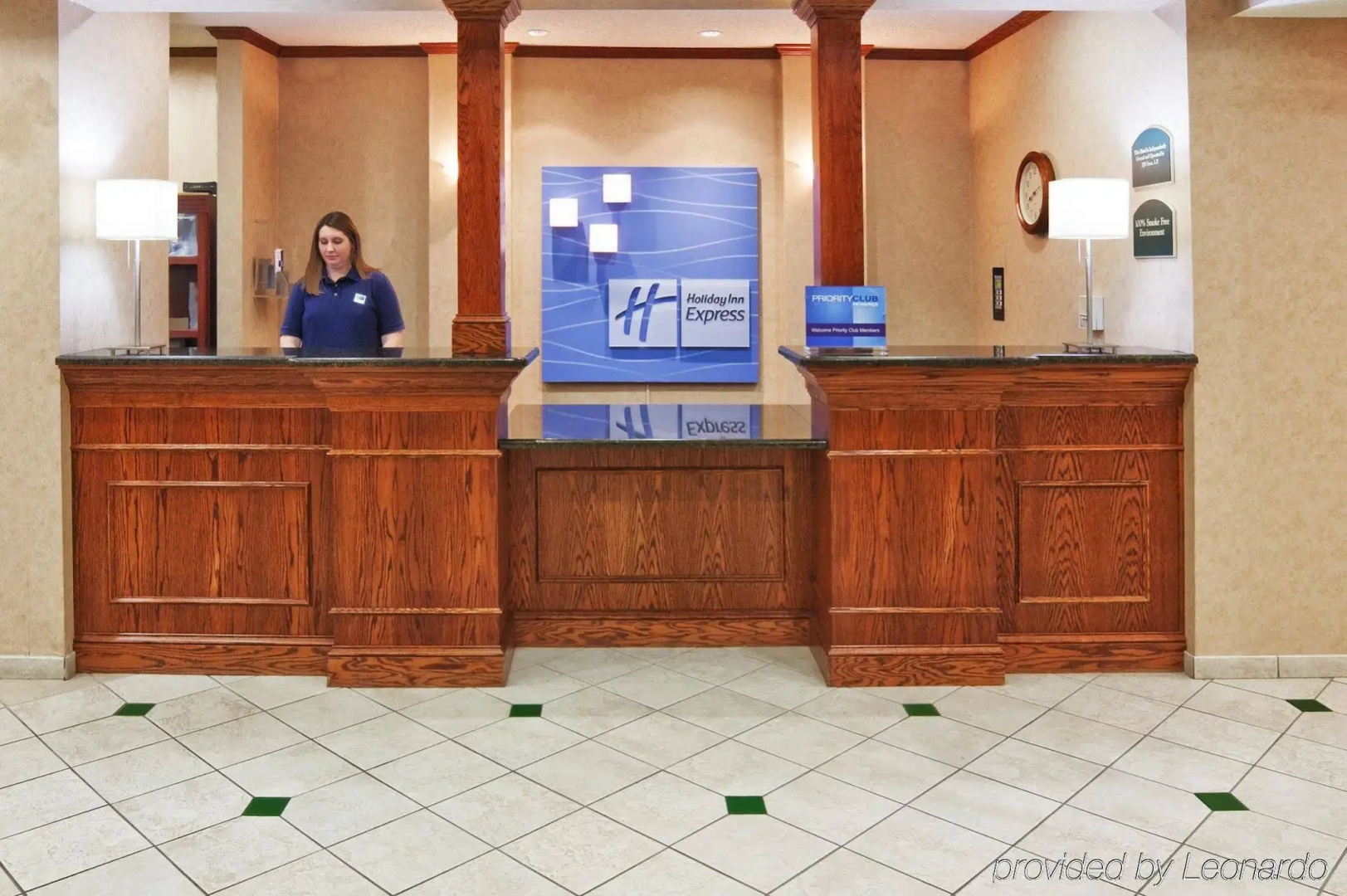 Holiday Inn Express Hotel & Suites Dallas Lewisville by IHG