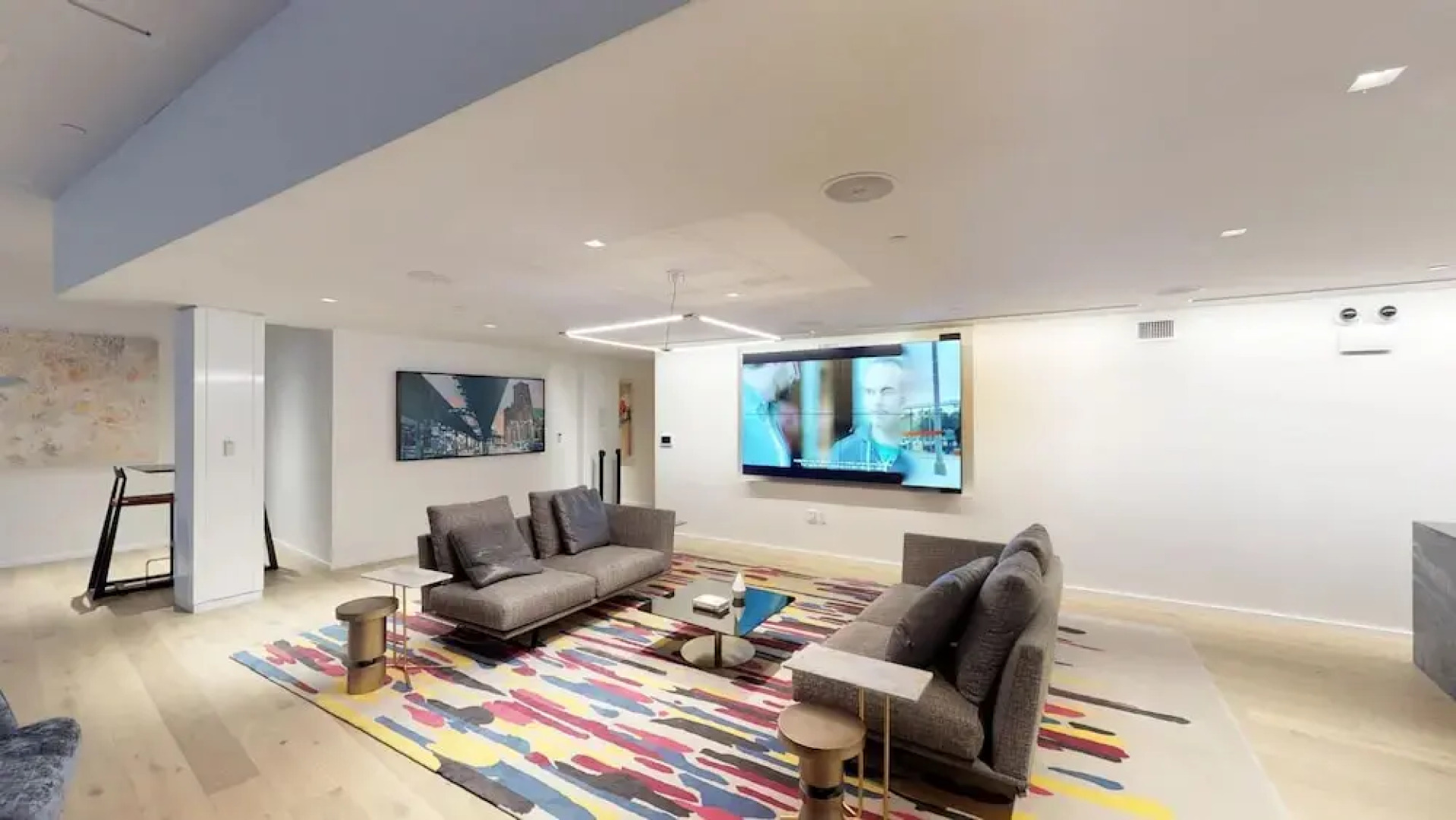 Global Luxury Suites in South End