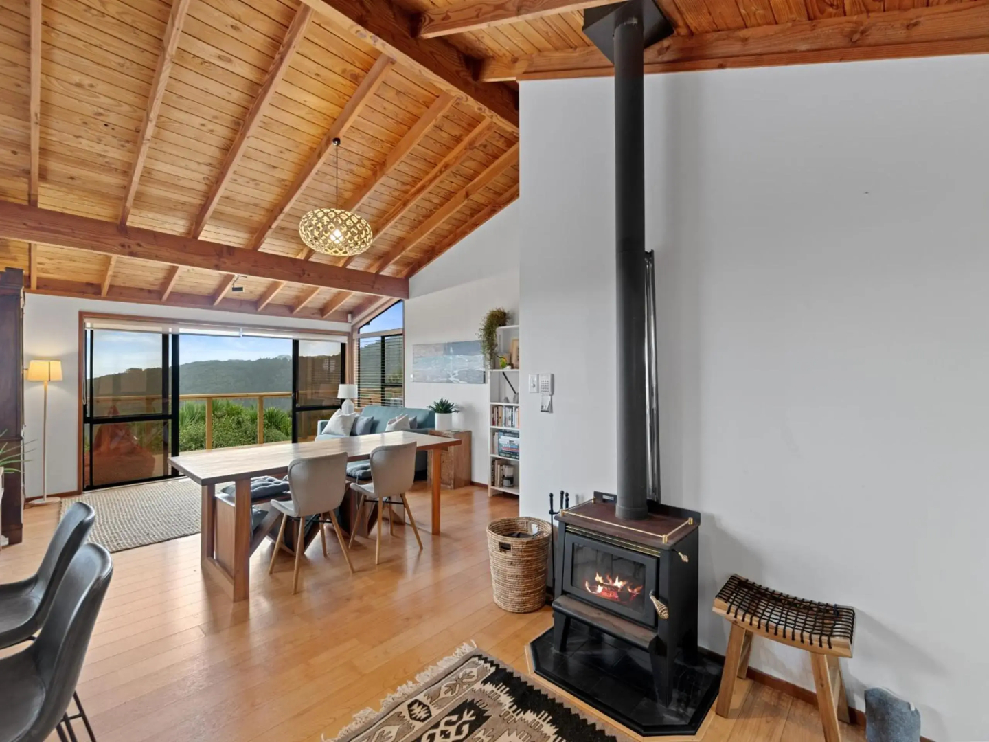 Perfectly Piha - Piha Holiday Home