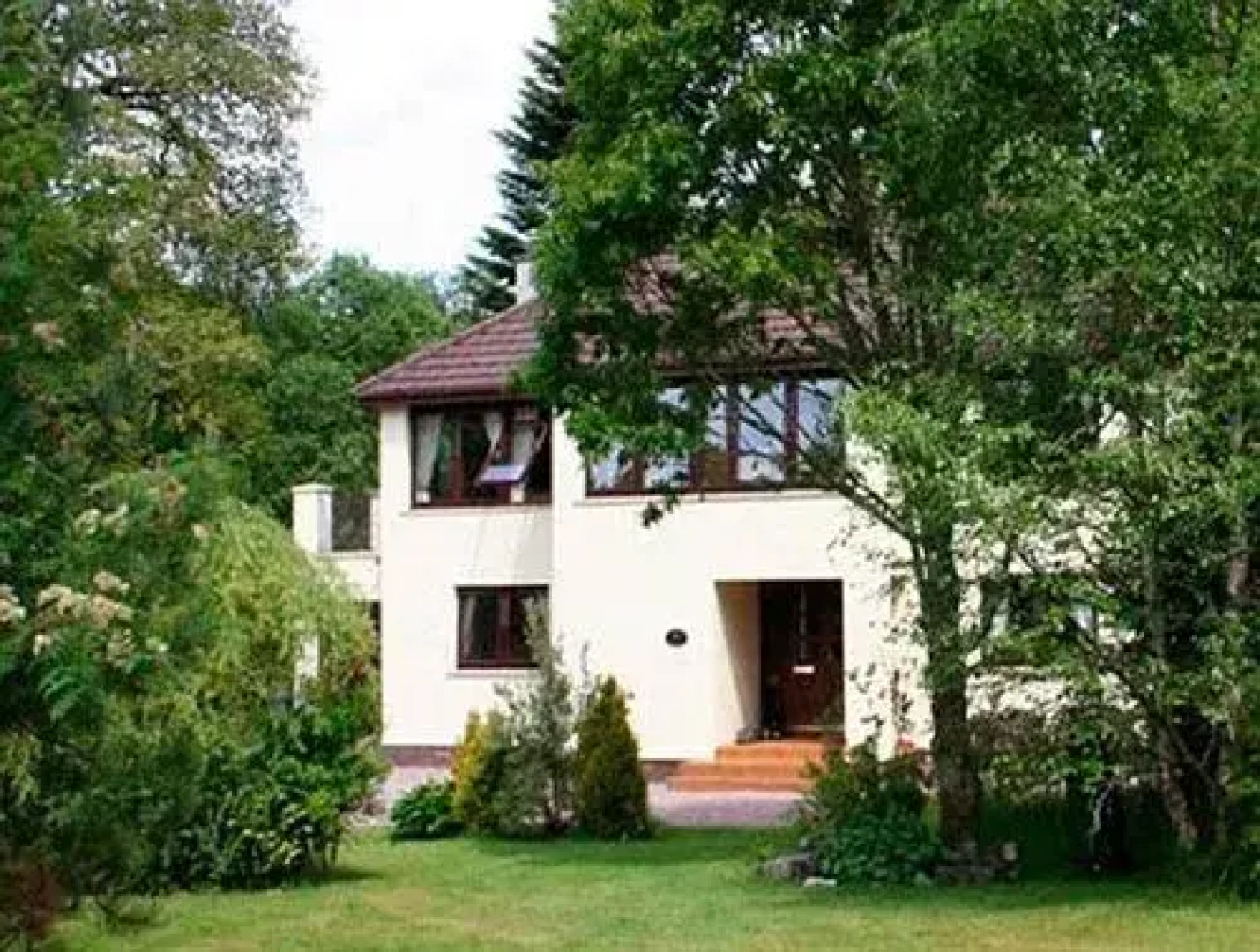 Riverside Lodge Gardens