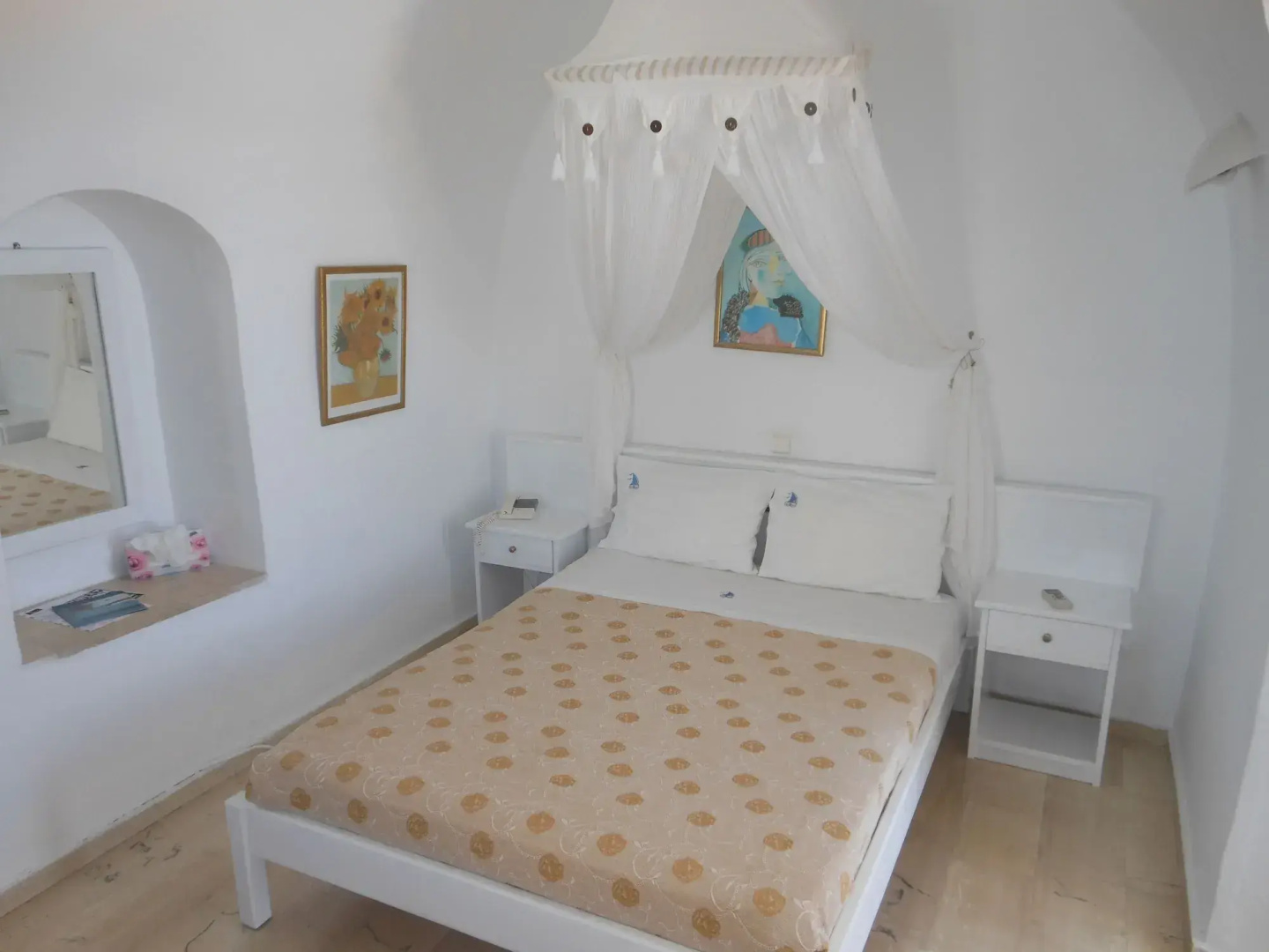 Nomikos Villas