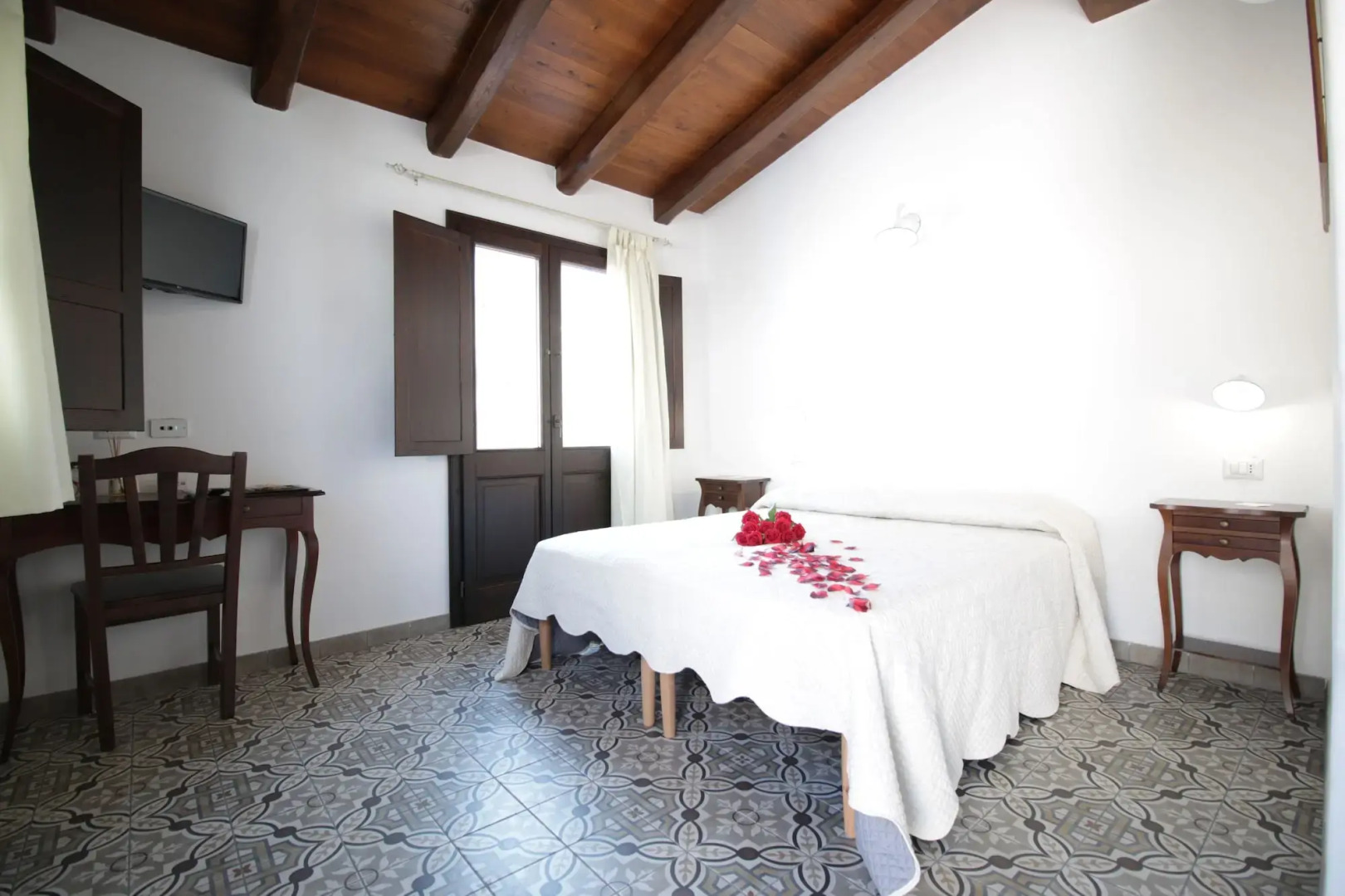 Ghivine Albergo Diffuso