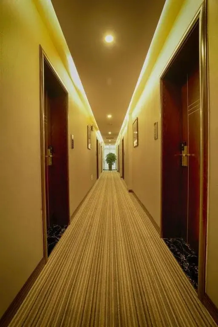 Zhangjiajie Hehua Hotel