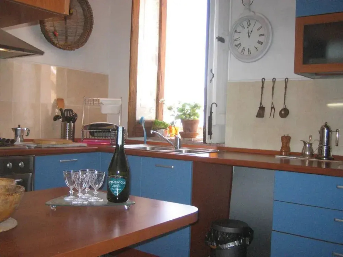 Views of mountains and the sea