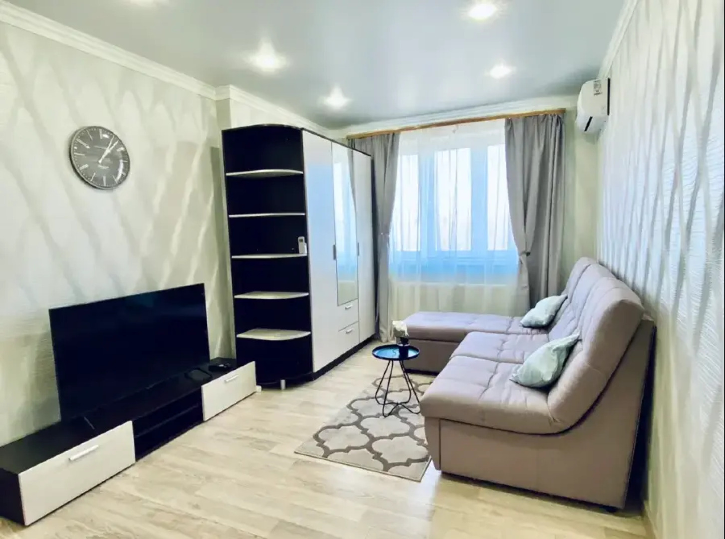 Kalina Studio (Калина Студио) на улице Объездной 18А корпус 8/1