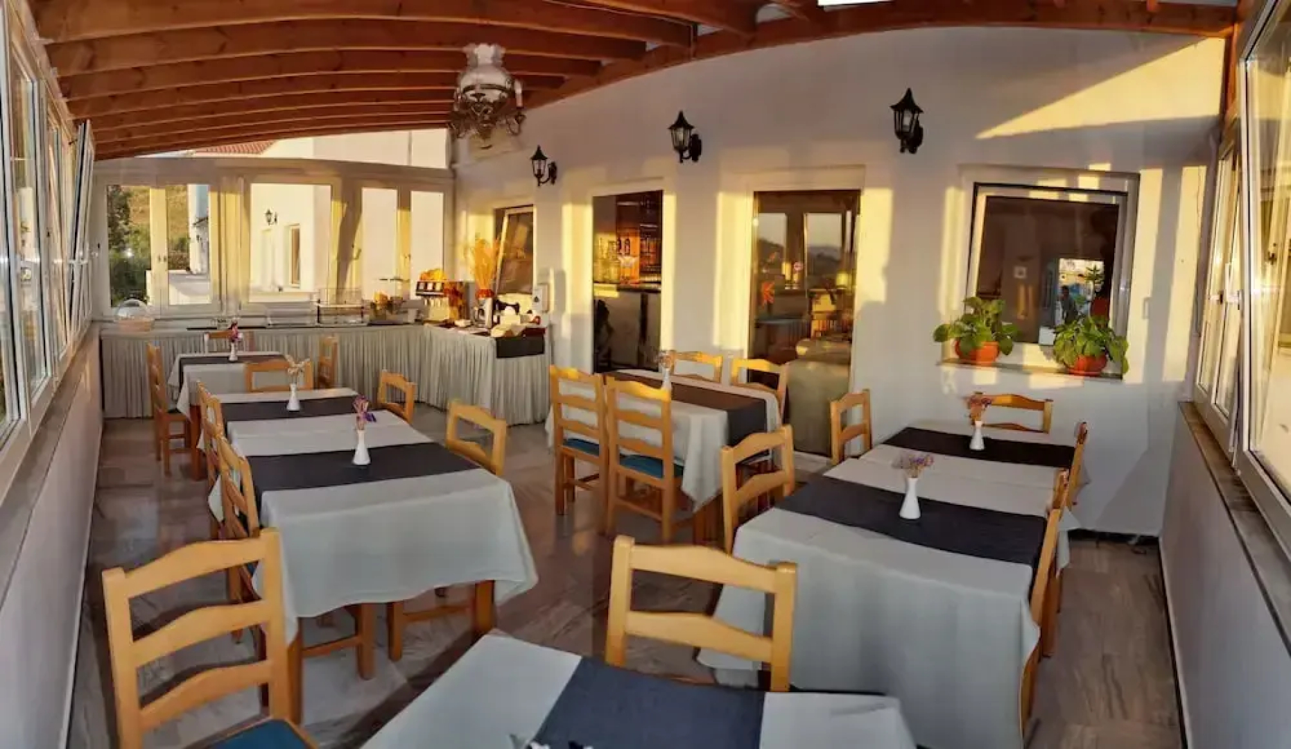 Akti Hotel & Apartments