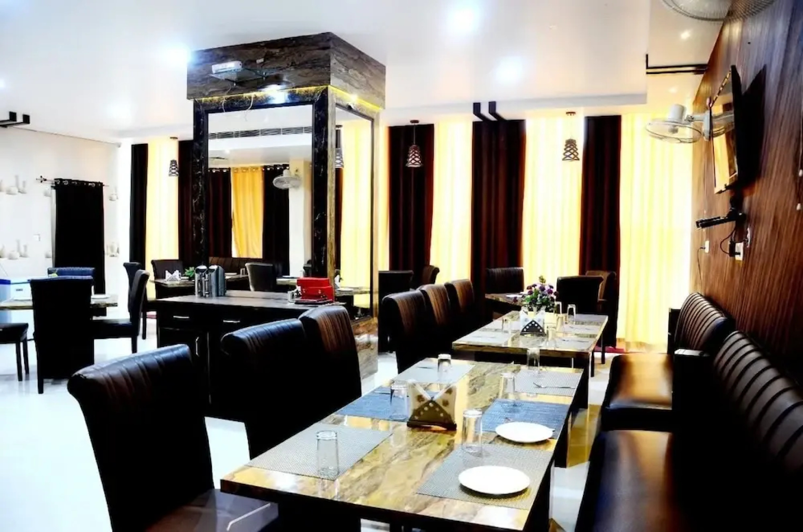 Taraji Resort Hotel and Restaurant