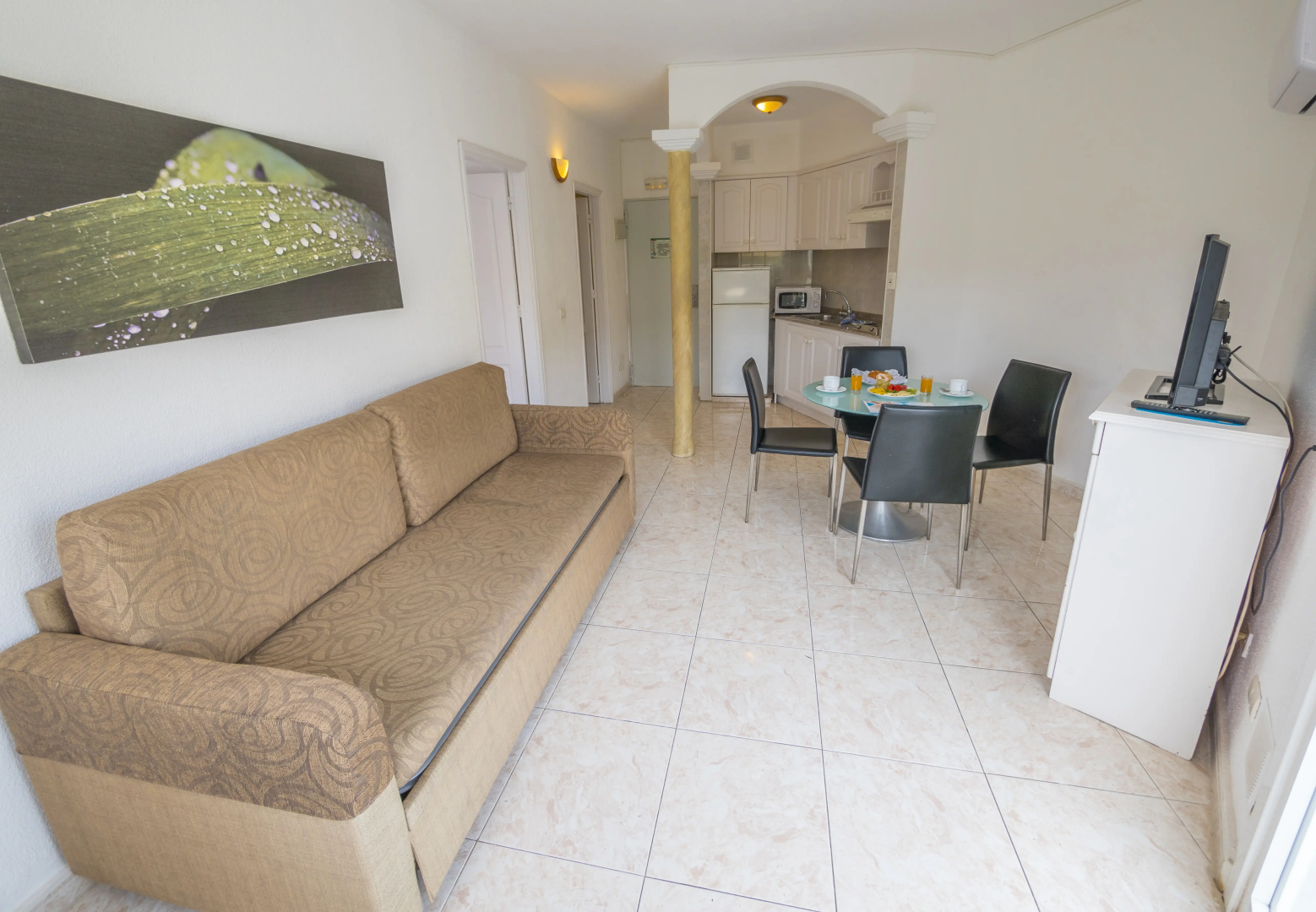 Checkin Bungalows Atlantida