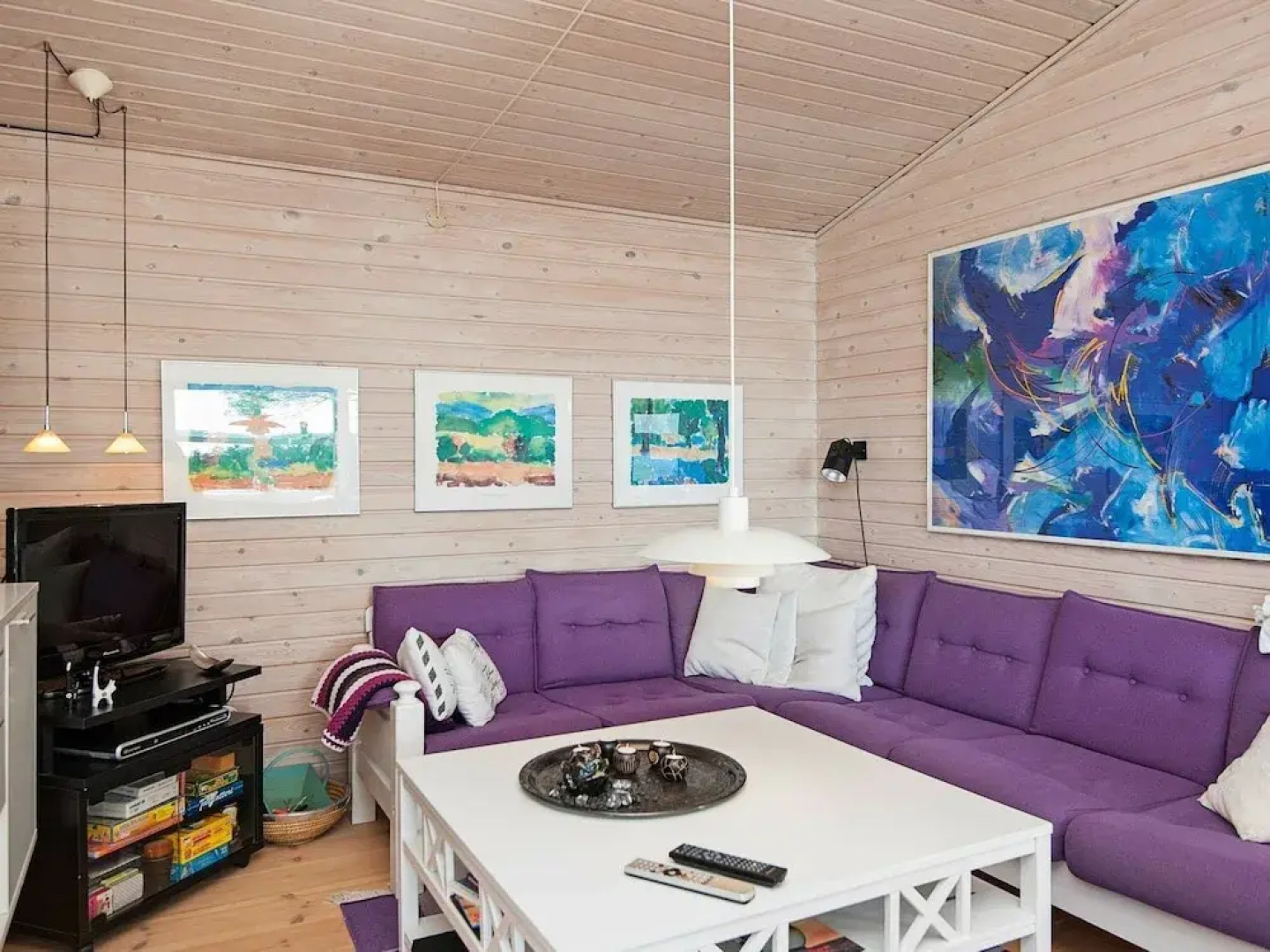 Stunning Lakeside Holiday Home in Skanderborg