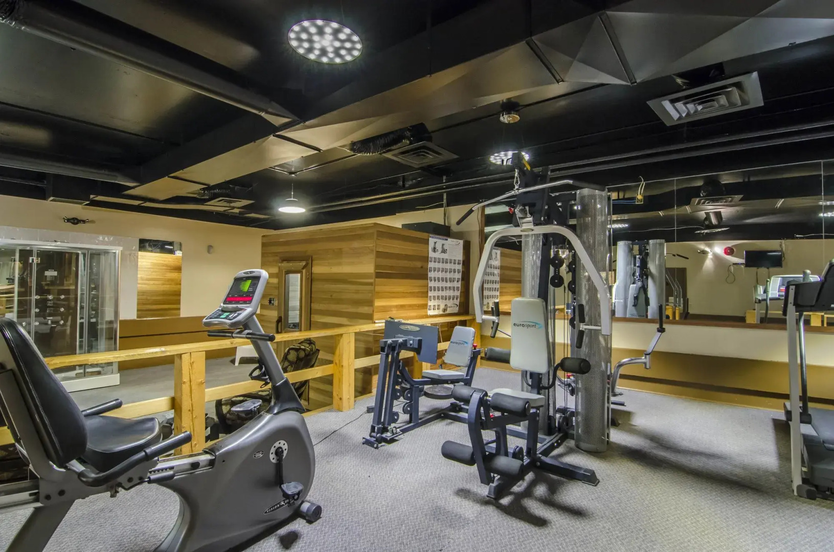 Ramada by Wyndham Whitecourt