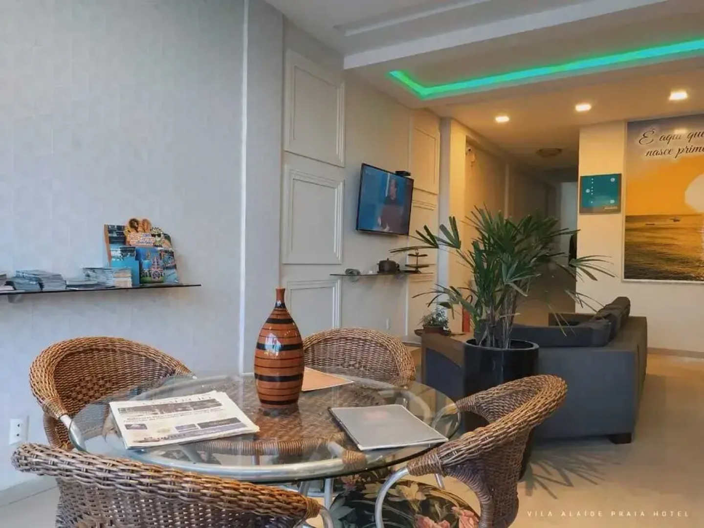 Vila Alaide Praia Hotel