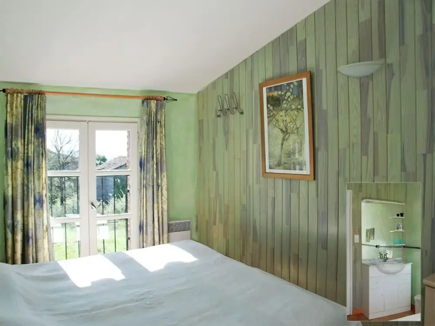 Cozy Holiday Home in Piquecos with Private Swimming Pool