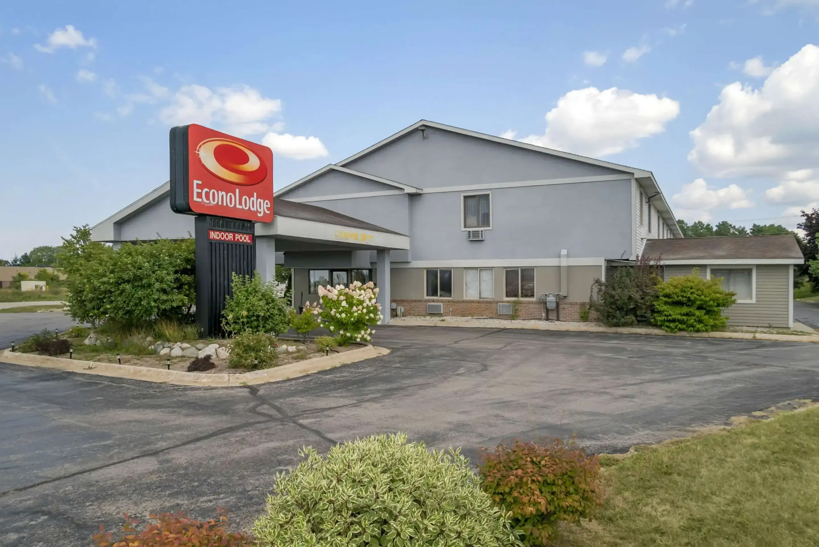 Econo Lodge Traverse City South