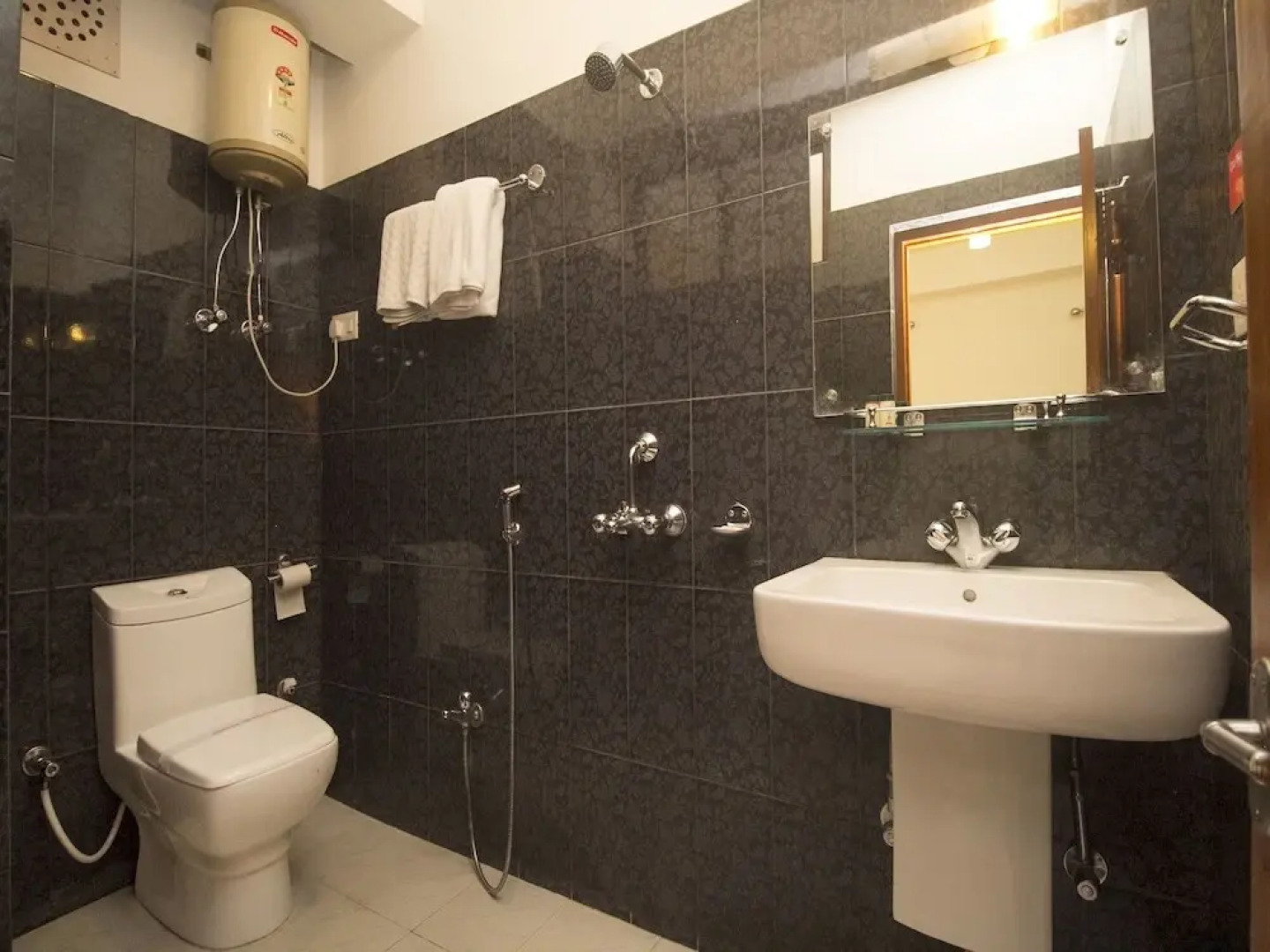 Garg Residency By OYO Rooms