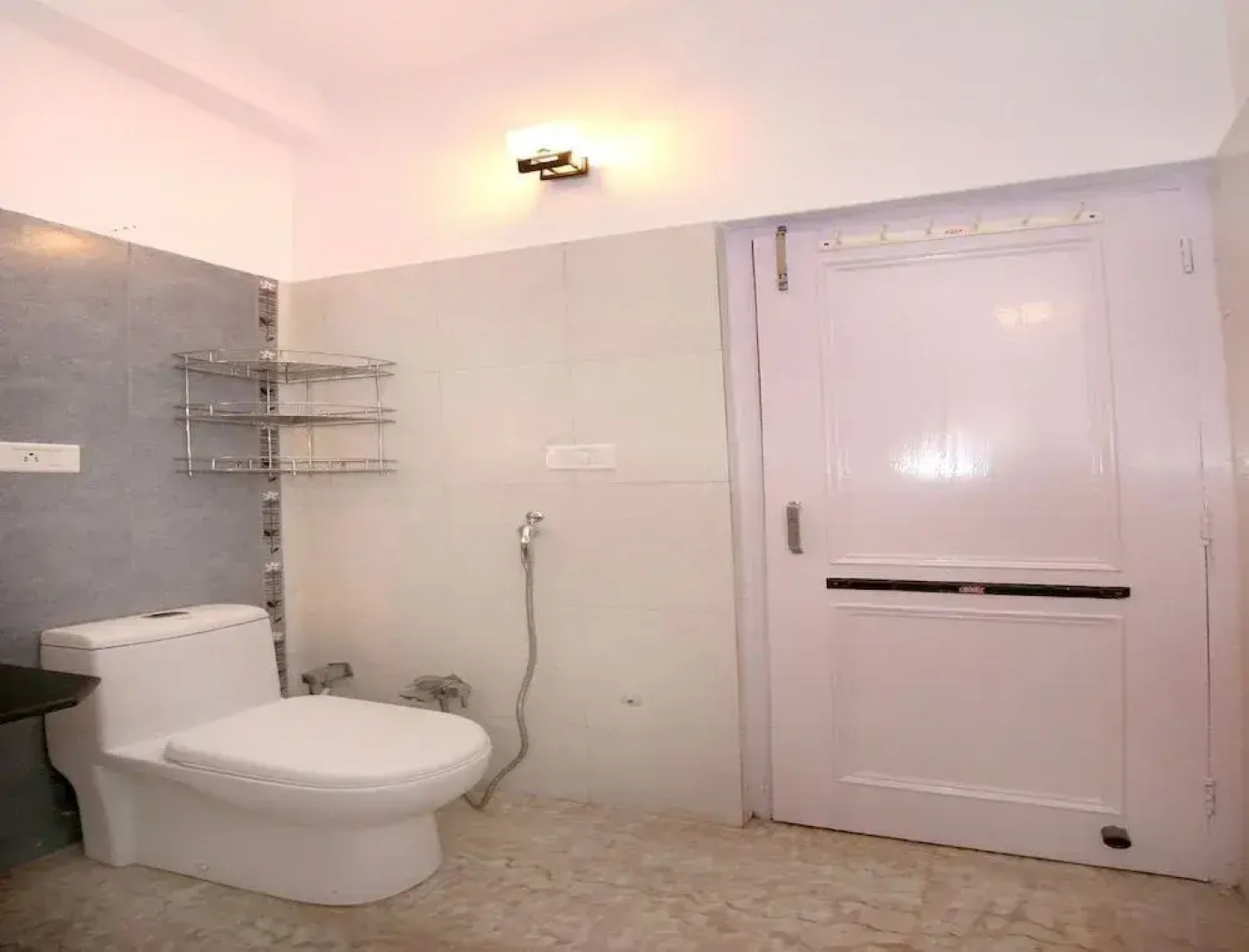 OYO 10097 Home Luxury Cottage Chail
