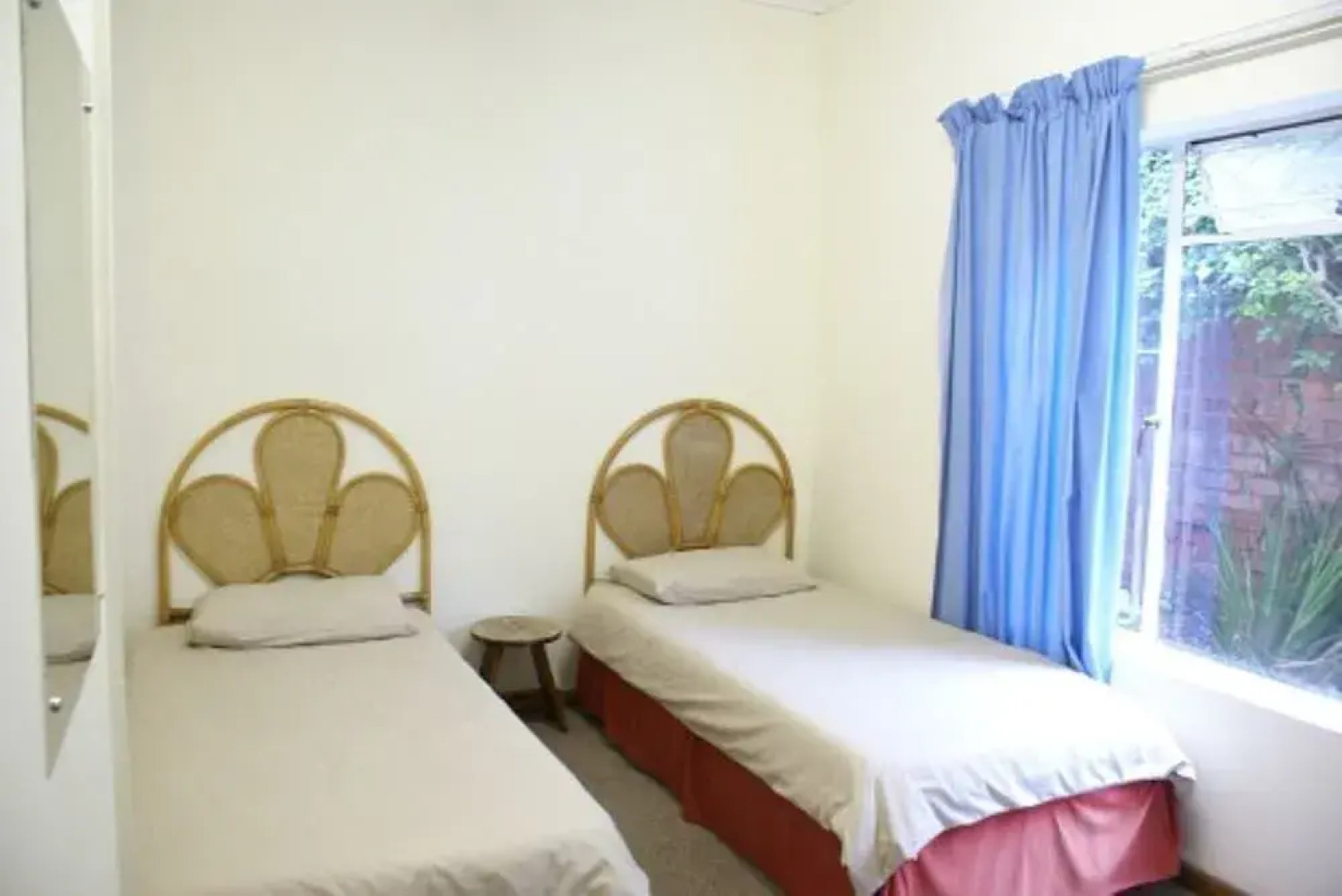 Jeffreys Bay Backpackers