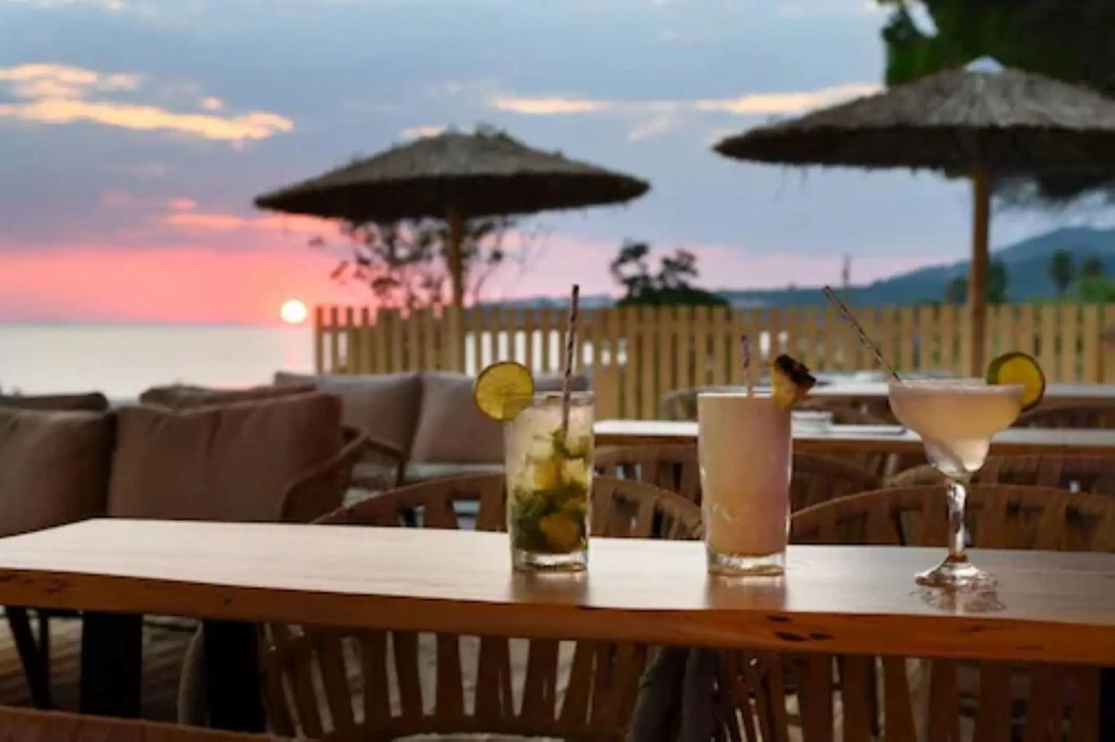 Ninos Grand Beach Hotel & Resort