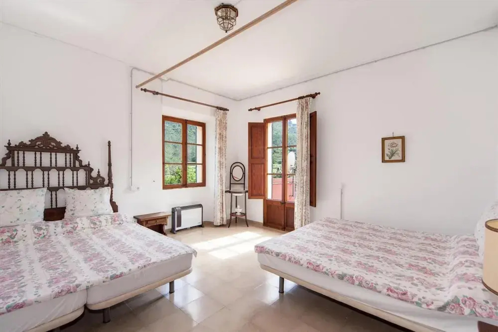 Villa With 6 Bedrooms in Orient, With Wonderful Mountain View, Private Pool and Furnished Terrace