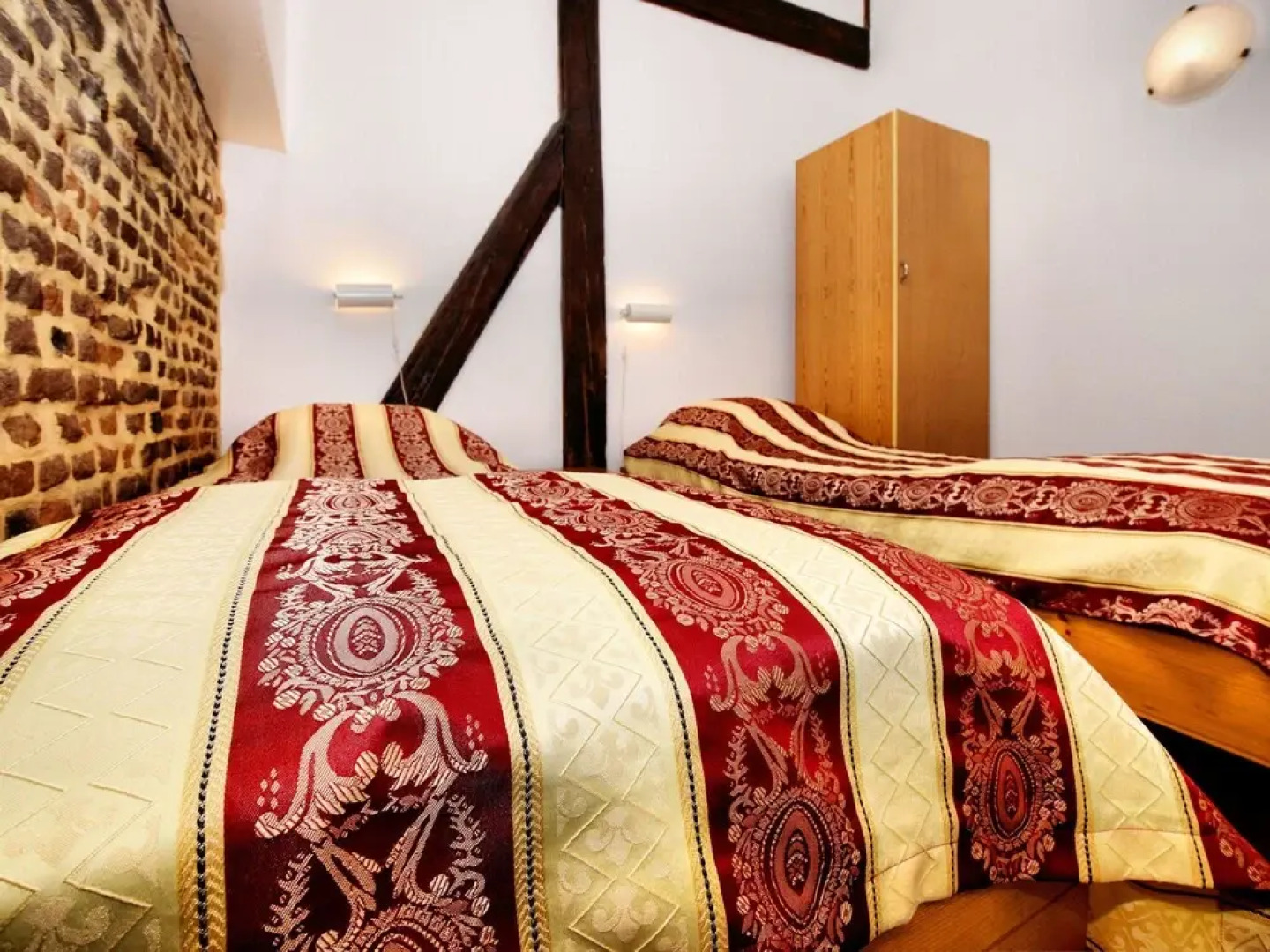 Spacious Holiday Home In Richelle with Private Terrace