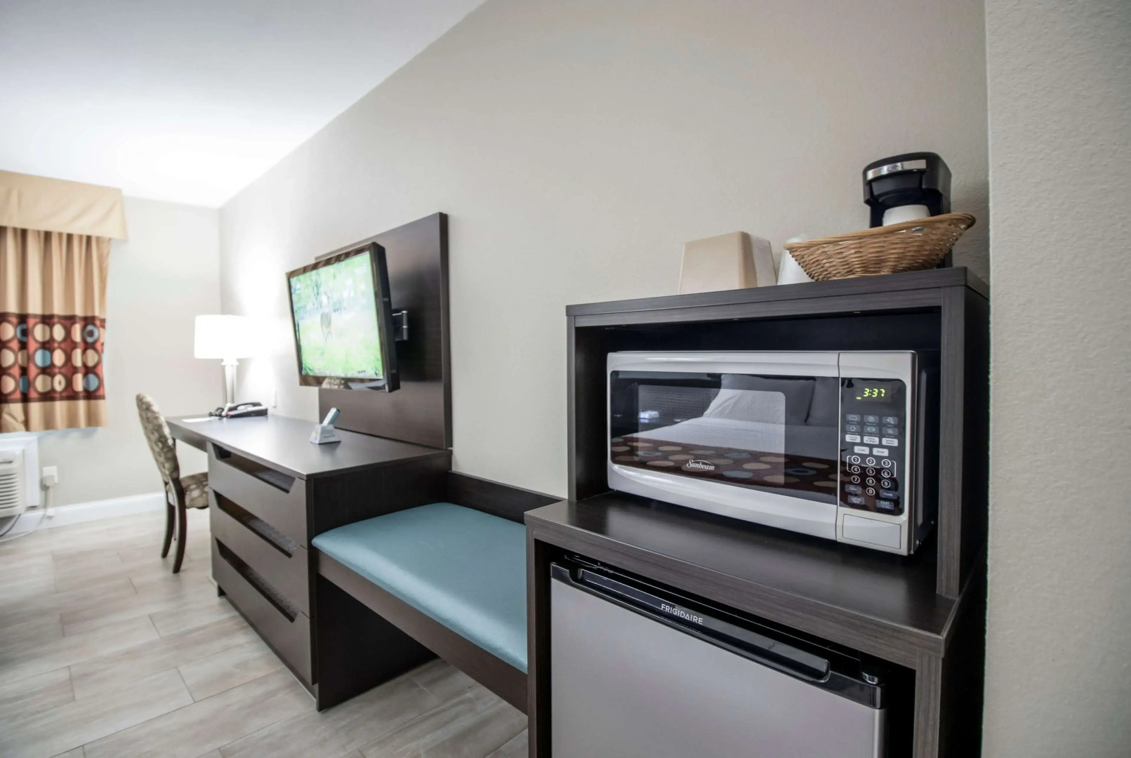 Super 8 by Wyndham Owensboro