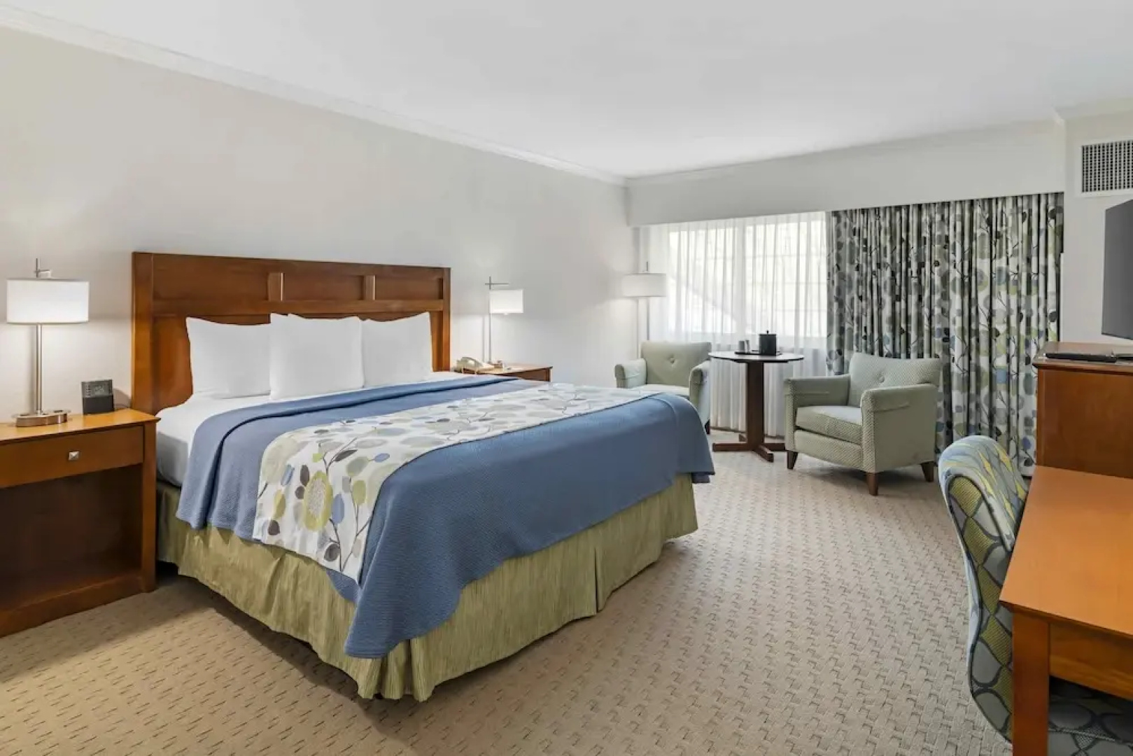 Juniper Hill Inn