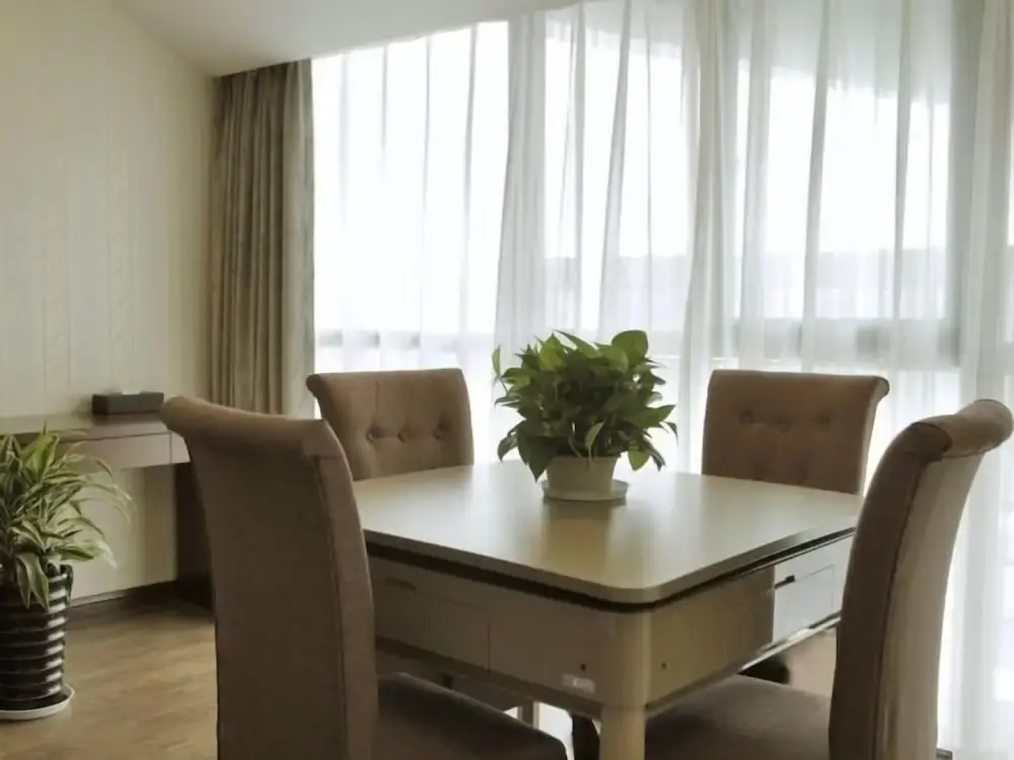 Greentree Inn Zhongnan Century City Express Hotel
