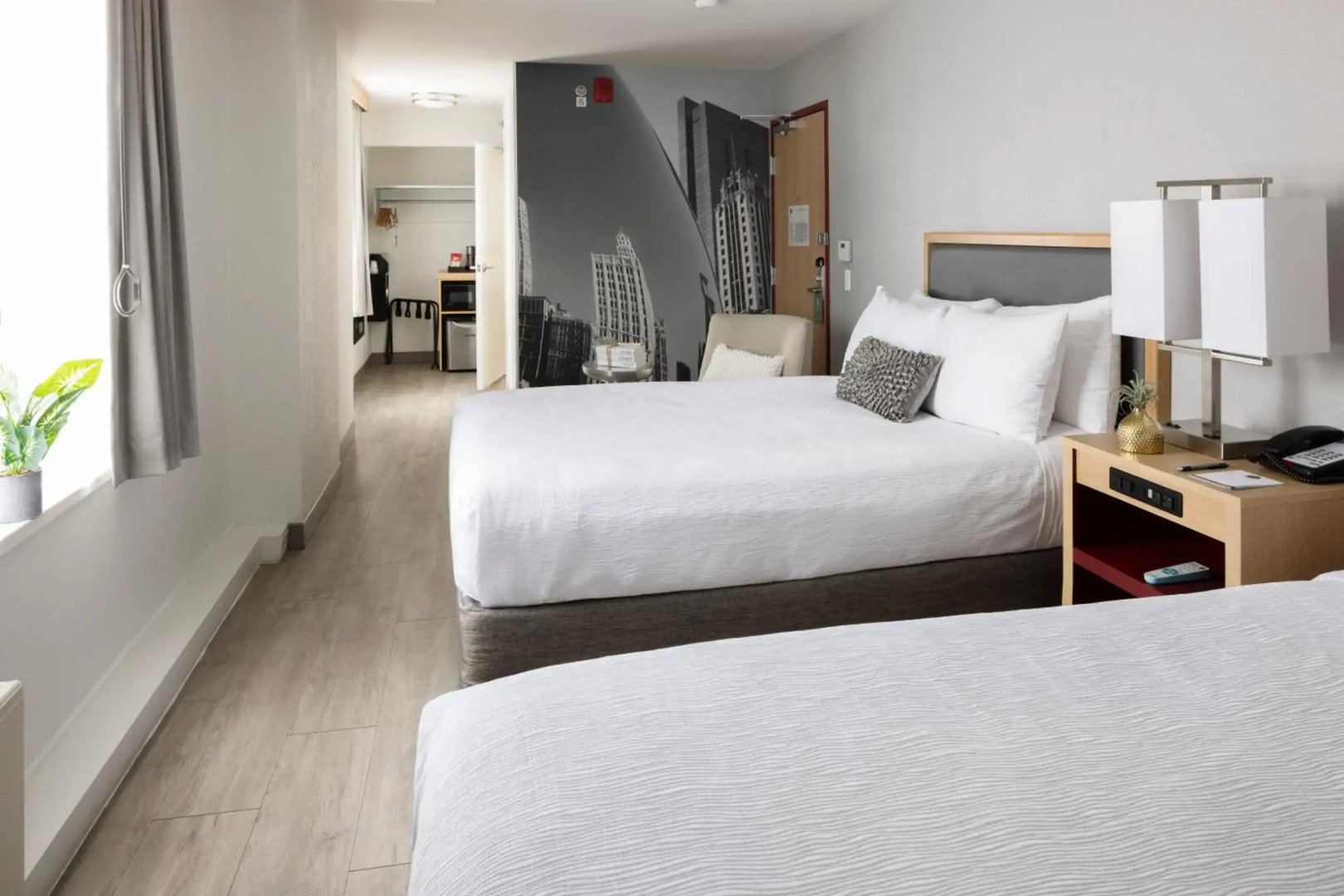 Hotel Saint Clair- Magnificent Mile