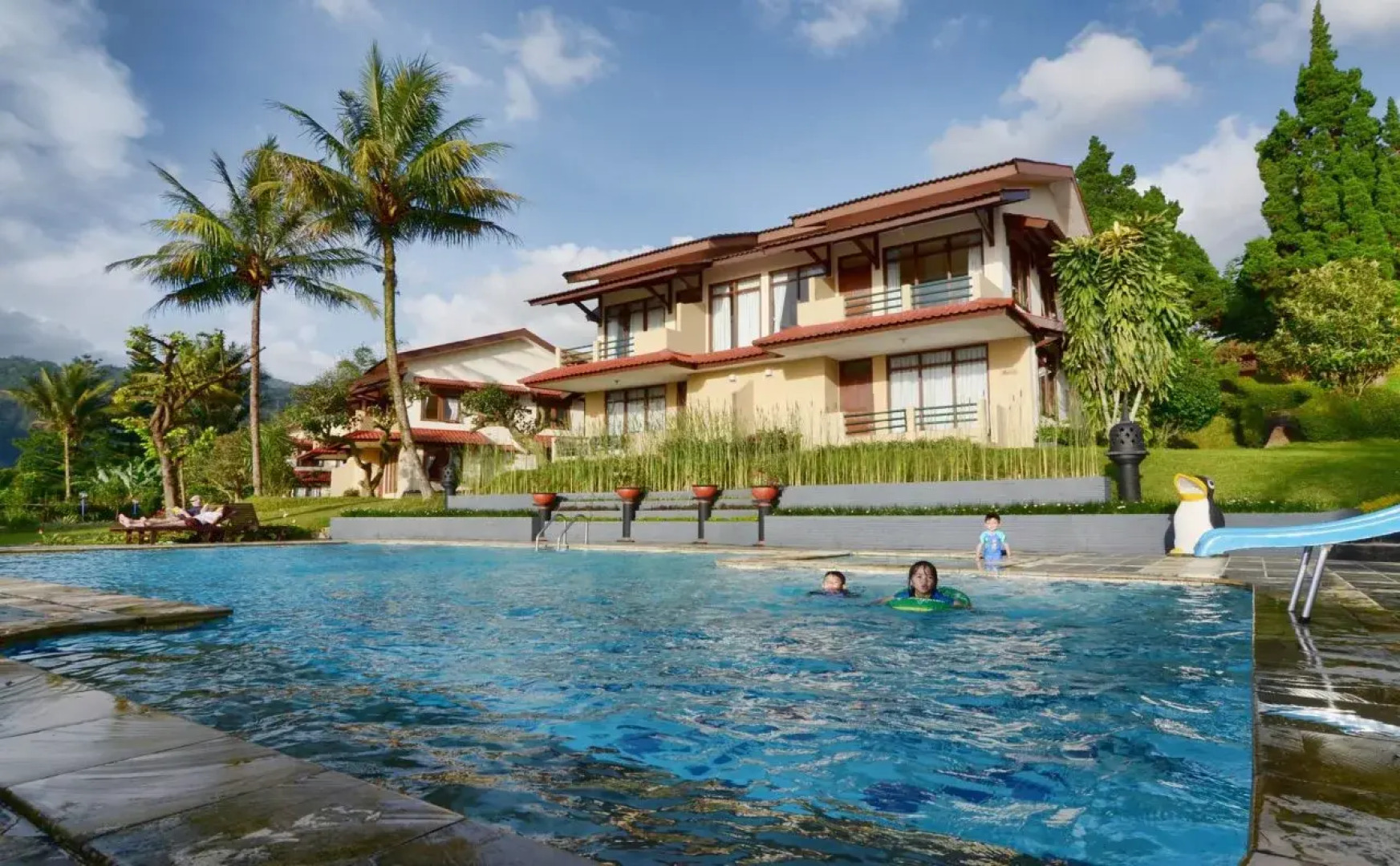 The Jayakarta Inn & Villas Cisarua Mountain Resort