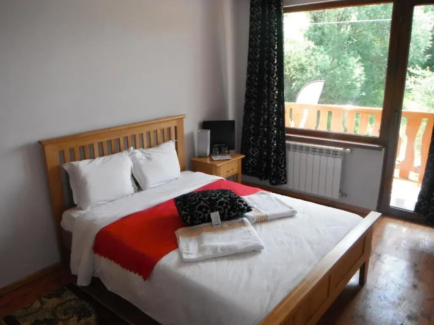 Dragushinovo Boutique Chalet Hotel