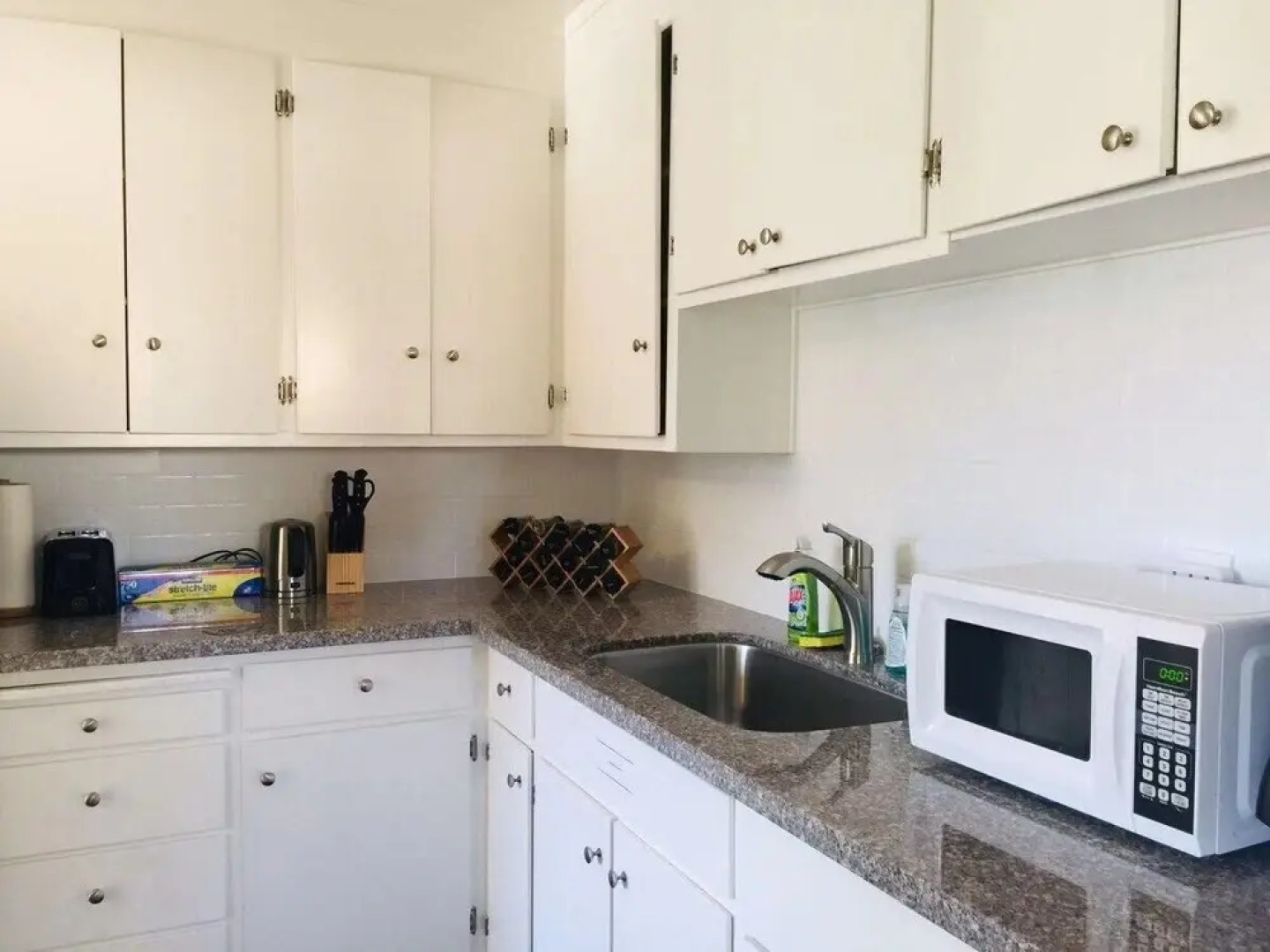 3426 Entire 1BR Apt/house in El Cerrito Cozy