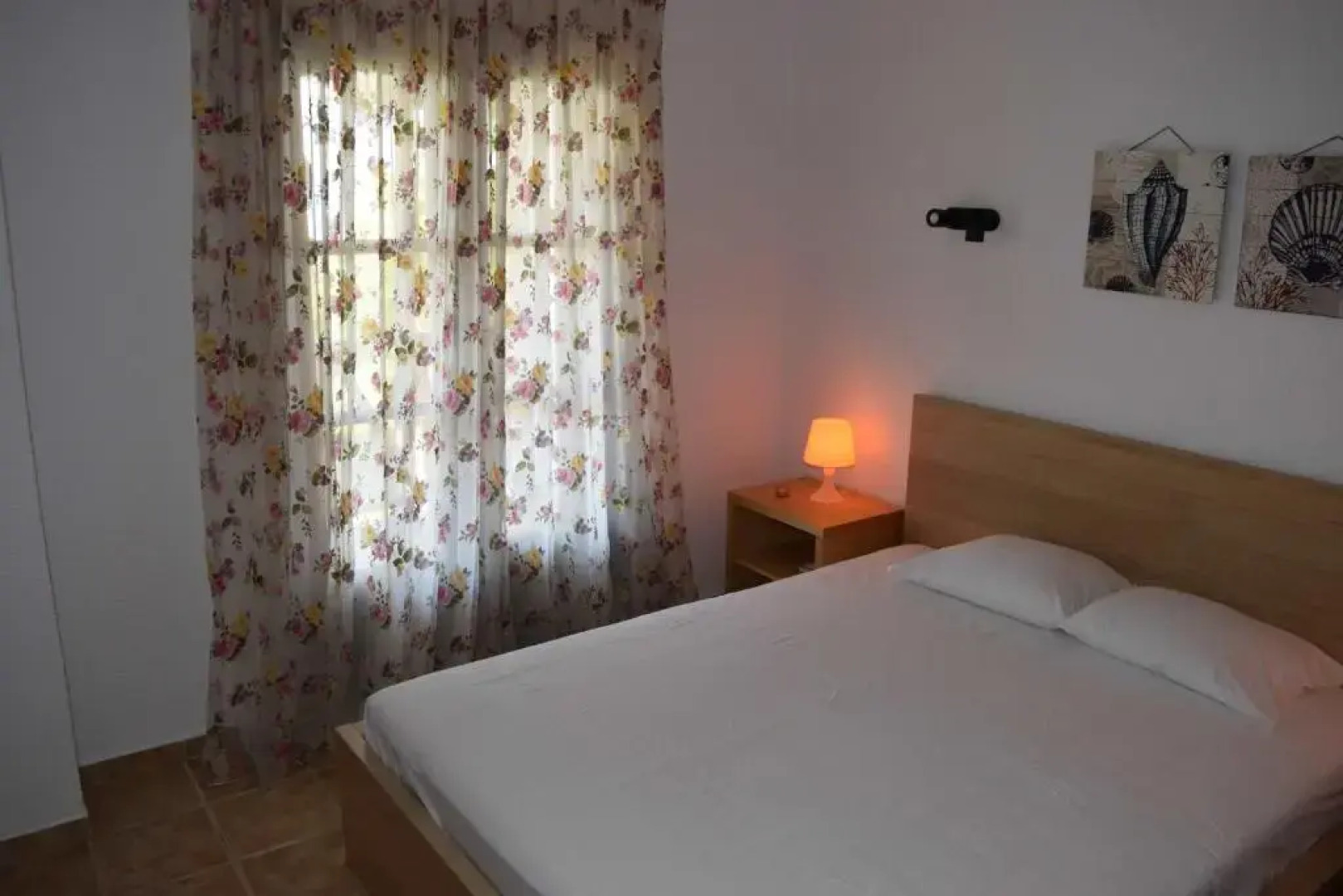 Mikiverna Houses & Apartments