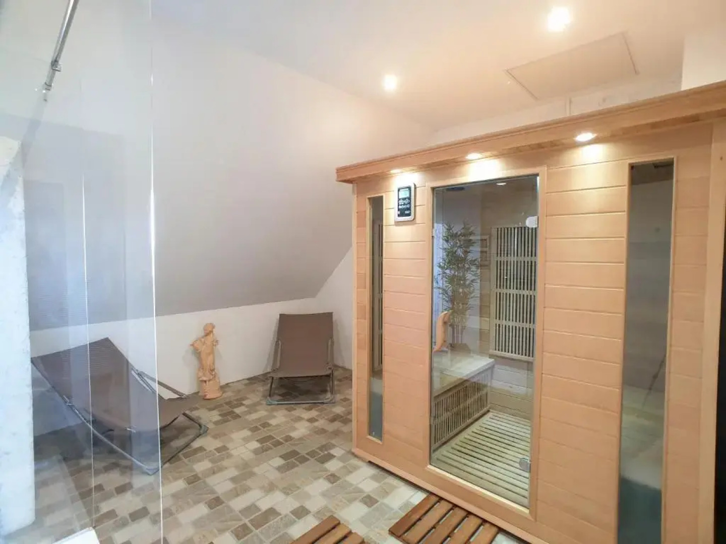 Au 36, Les Apparts Hotel Joigny