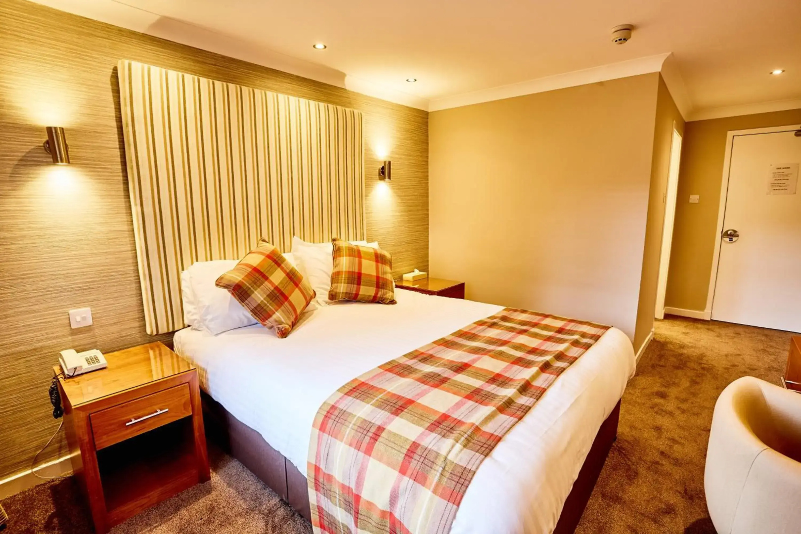 Abbotsford Hotel